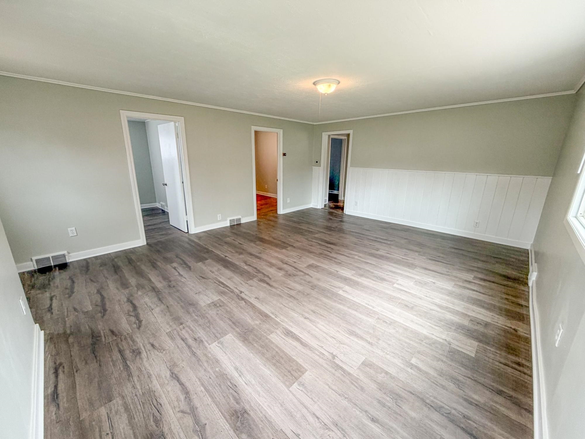 649 7TH AVENUE SOUTH, Park Falls, Wisconsin 54552, 3 Bedrooms Bedrooms, ,1 BathroomBathrooms,Residential,For Sale,649 7TH AVENUE SOUTH,22602150