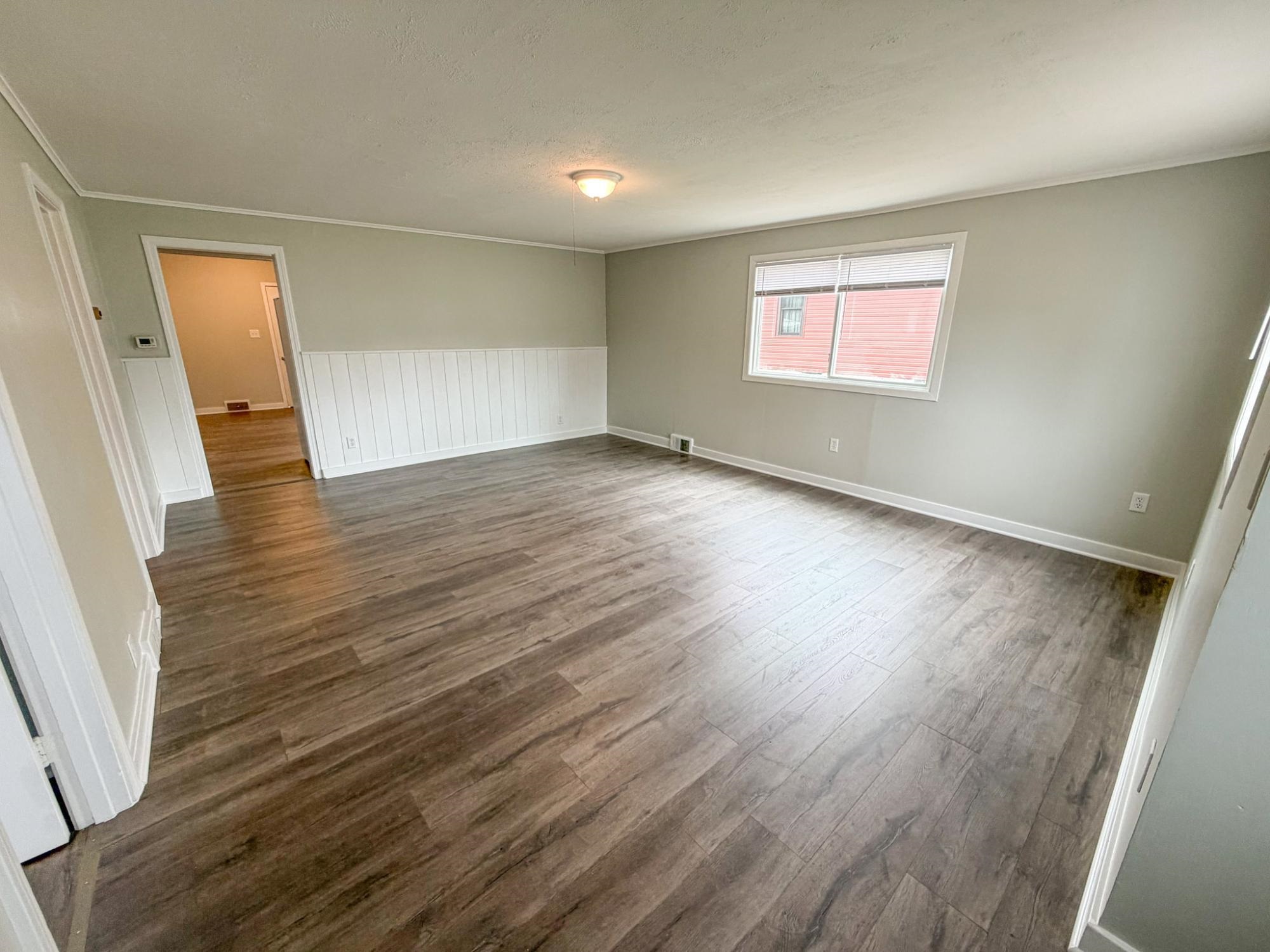 649 7TH AVENUE SOUTH, Park Falls, Wisconsin 54552, 3 Bedrooms Bedrooms, ,1 BathroomBathrooms,Residential,For Sale,649 7TH AVENUE SOUTH,22602150