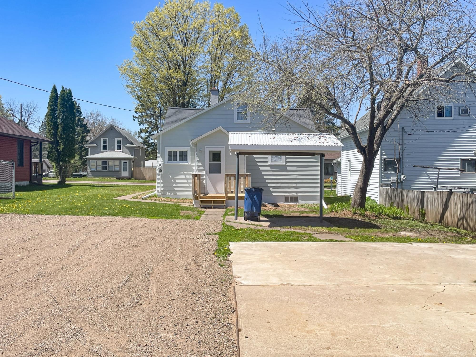 649 7TH AVENUE SOUTH, Park Falls, Wisconsin 54552, 3 Bedrooms Bedrooms, ,1 BathroomBathrooms,Residential,For Sale,649 7TH AVENUE SOUTH,22602150