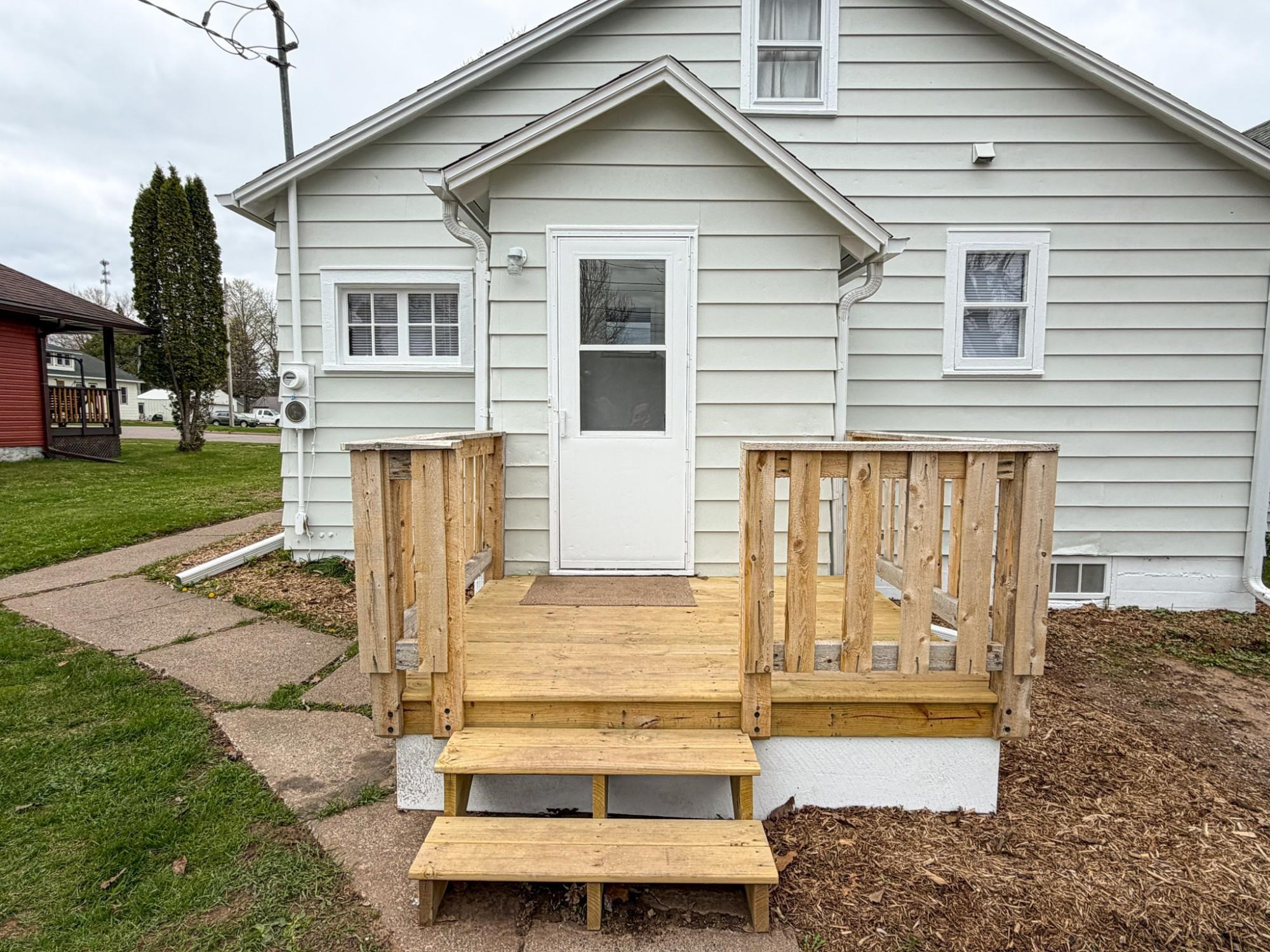 649 7TH AVENUE SOUTH, Park Falls, Wisconsin 54552, 3 Bedrooms Bedrooms, ,1 BathroomBathrooms,Residential,For Sale,649 7TH AVENUE SOUTH,22602150