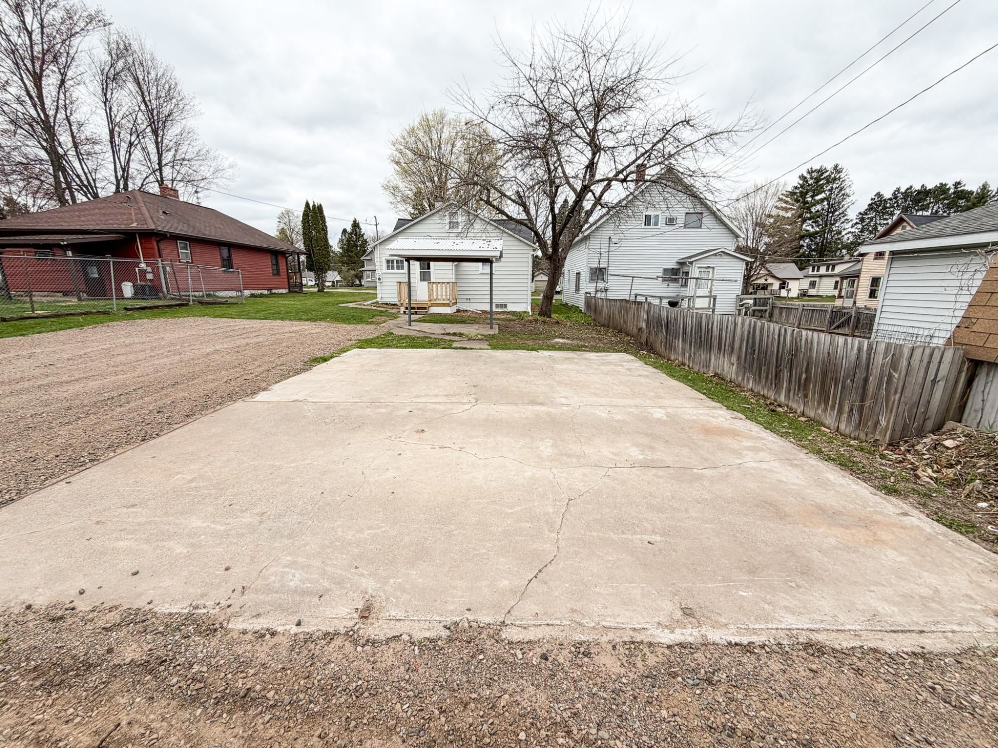 649 7TH AVENUE SOUTH, Park Falls, Wisconsin 54552, 3 Bedrooms Bedrooms, ,1 BathroomBathrooms,Residential,For Sale,649 7TH AVENUE SOUTH,22602150