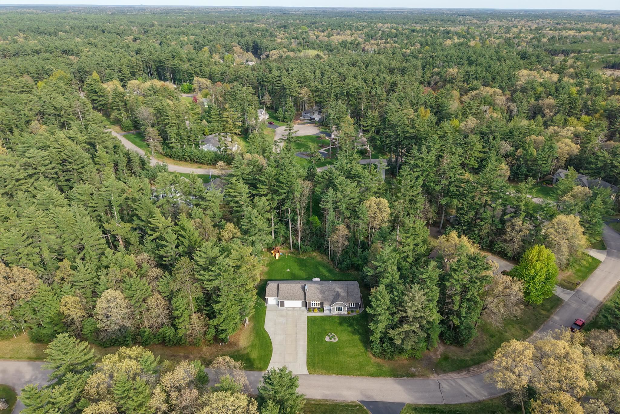 2430 CRYSTAL LANE, Wisconsin Rapids, Wisconsin 54494, 4 Bedrooms Bedrooms, ,3 BathroomsBathrooms,Residential,For Sale,2430 CRYSTAL LANE,22602153