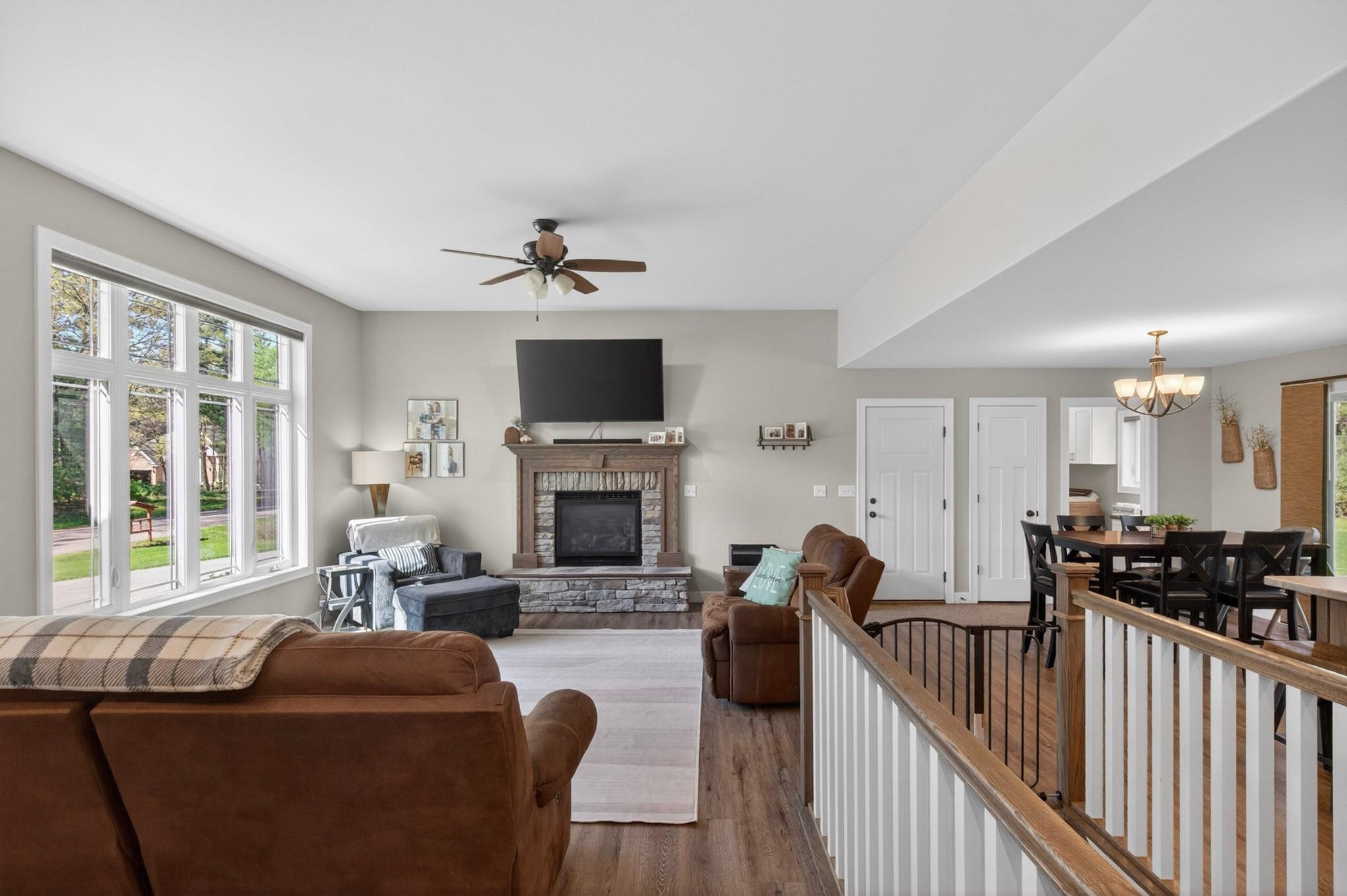 2430 CRYSTAL LANE, Wisconsin Rapids, Wisconsin 54494, 4 Bedrooms Bedrooms, ,3 BathroomsBathrooms,Residential,For Sale,2430 CRYSTAL LANE,22602153