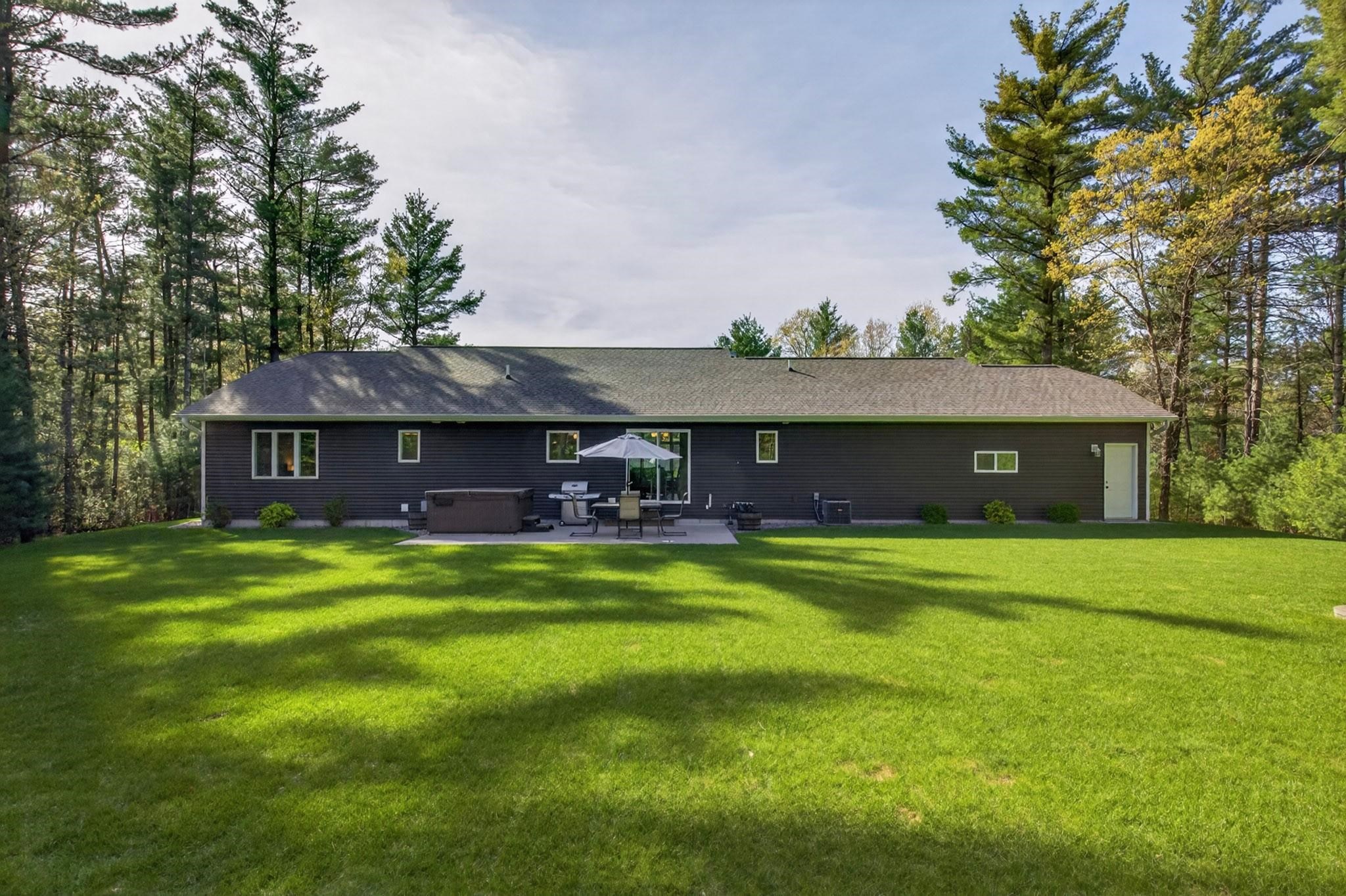 2430 CRYSTAL LANE, Wisconsin Rapids, Wisconsin 54494, 4 Bedrooms Bedrooms, ,3 BathroomsBathrooms,Residential,For Sale,2430 CRYSTAL LANE,22602153