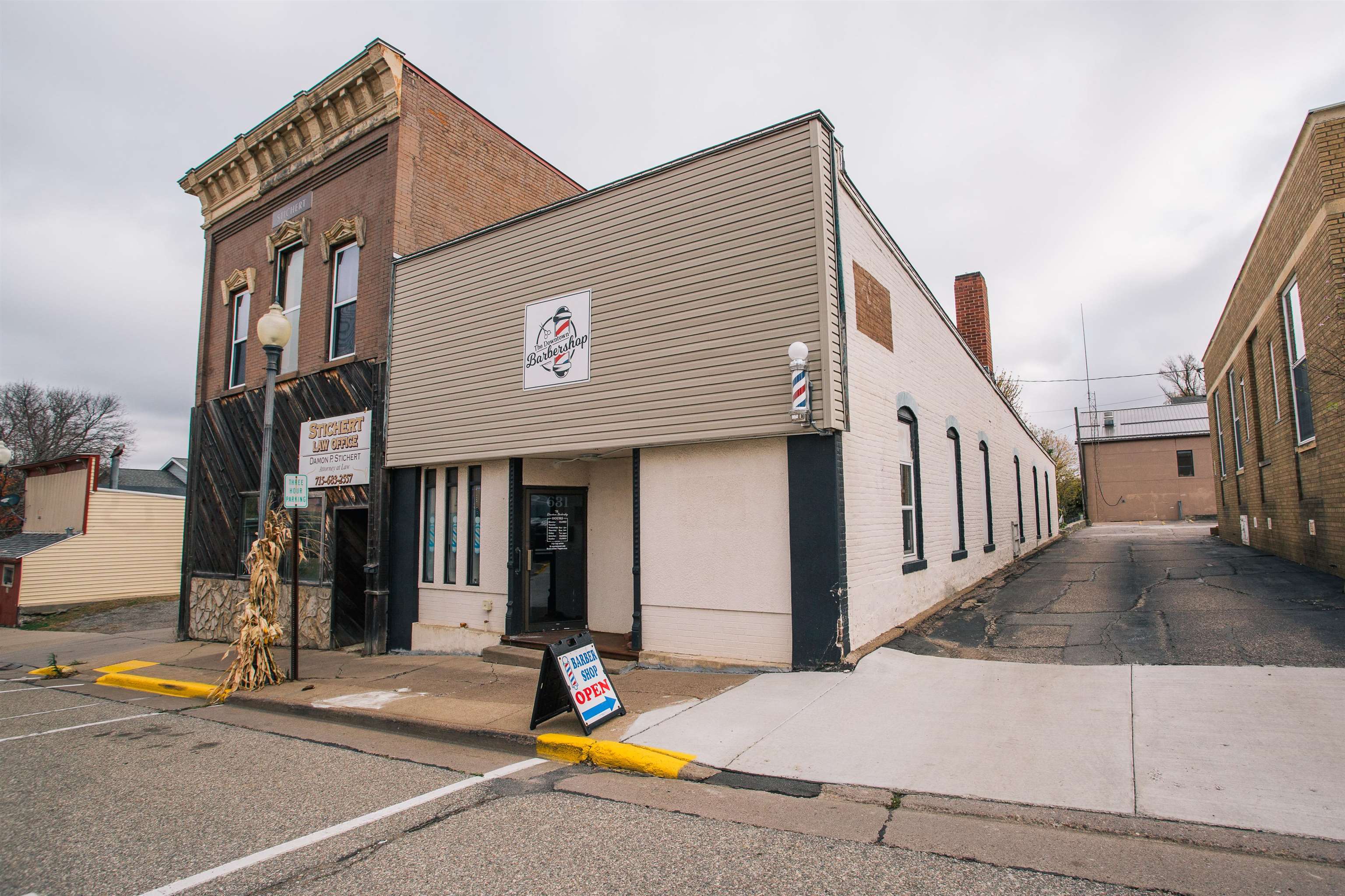 631 HEWETT STREET, Neillsville, Wisconsin 54456, ,Commercial/industrial,For Sale,631 HEWETT STREET,22602154