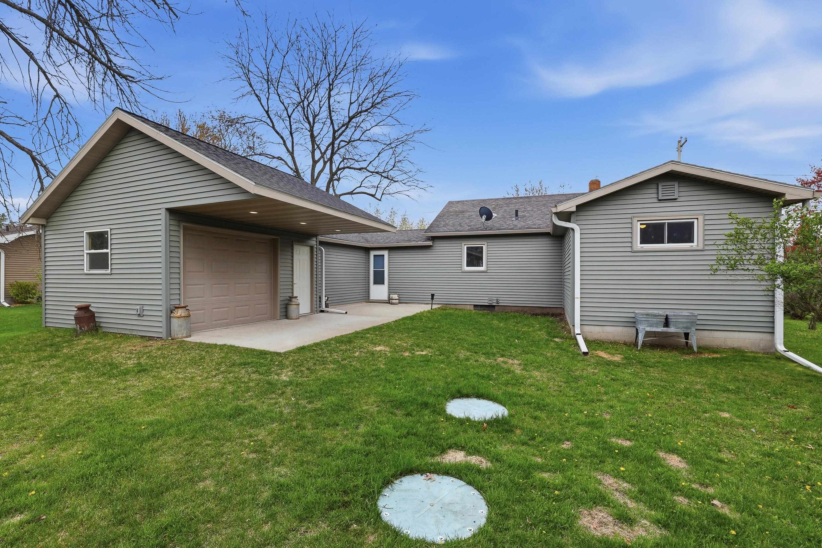 5540 COUNTY ROAD W, Bancroft, Wisconsin 54921, 3 Bedrooms Bedrooms, ,1 BathroomBathrooms,Residential,For Sale,5540 COUNTY ROAD W,22602156