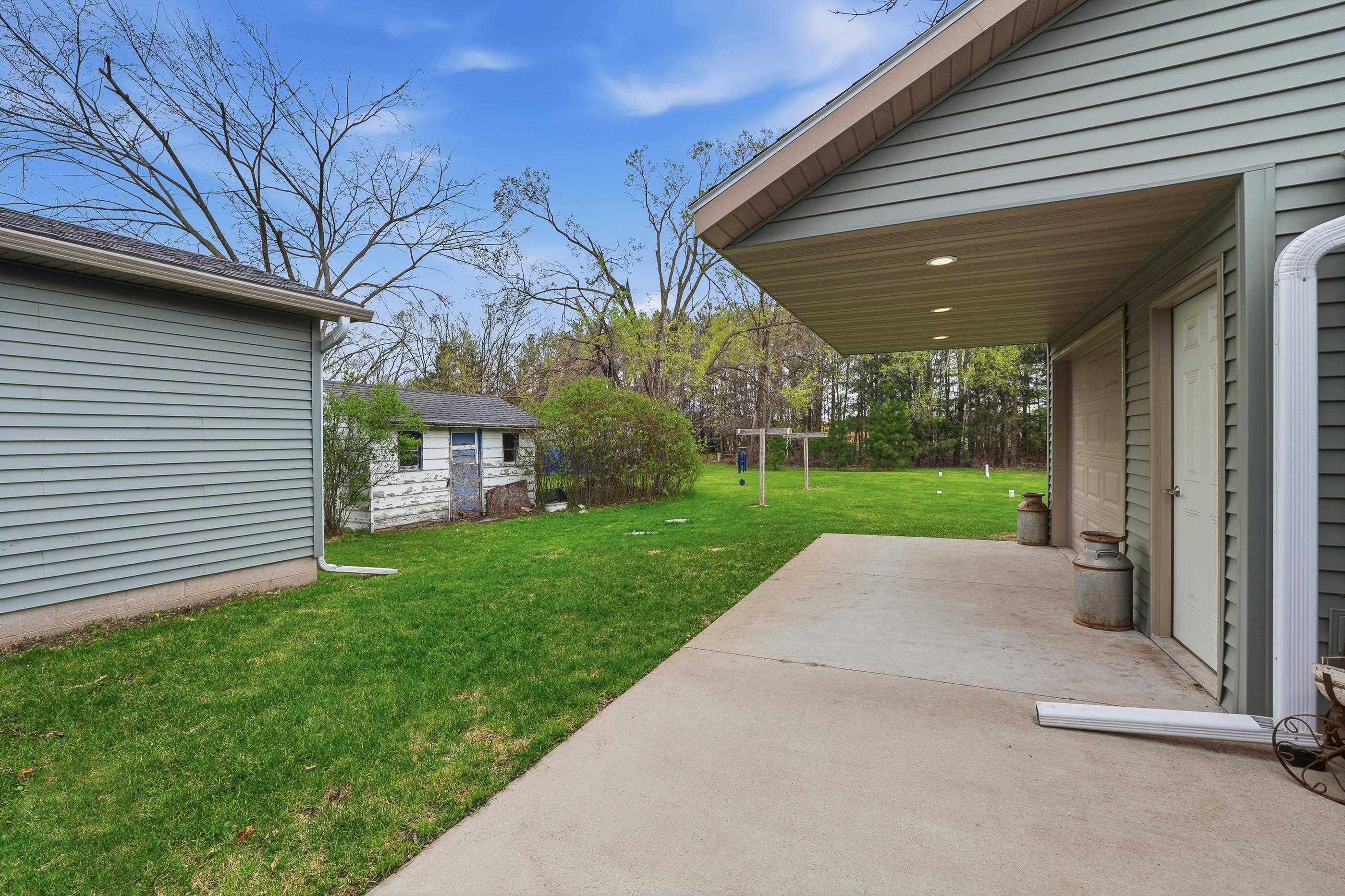 5540 COUNTY ROAD W, Bancroft, Wisconsin 54921, 3 Bedrooms Bedrooms, ,1 BathroomBathrooms,Residential,For Sale,5540 COUNTY ROAD W,22602156
