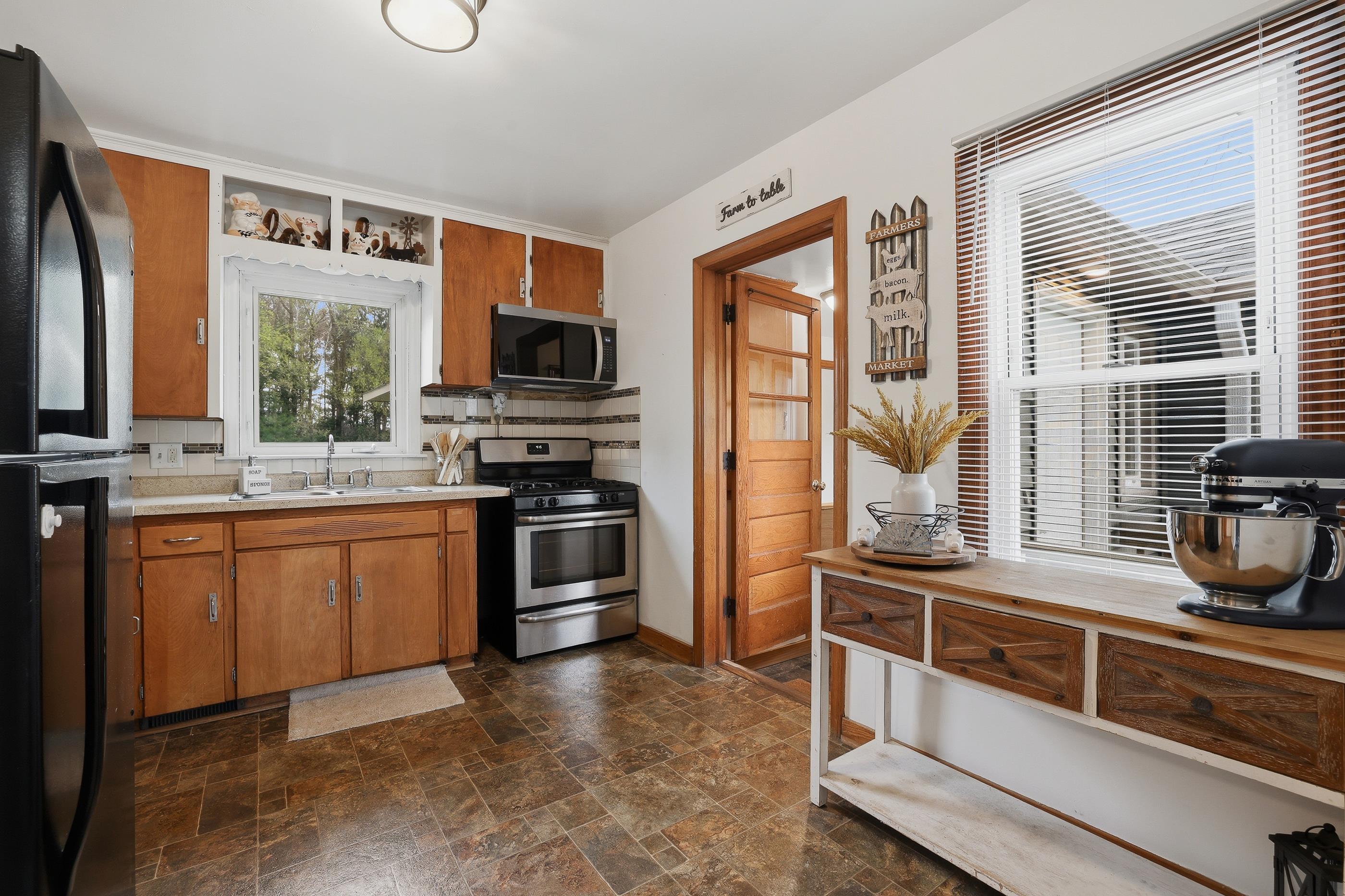 5540 COUNTY ROAD W, Bancroft, Wisconsin 54921, 3 Bedrooms Bedrooms, ,1 BathroomBathrooms,Residential,For Sale,5540 COUNTY ROAD W,22602156