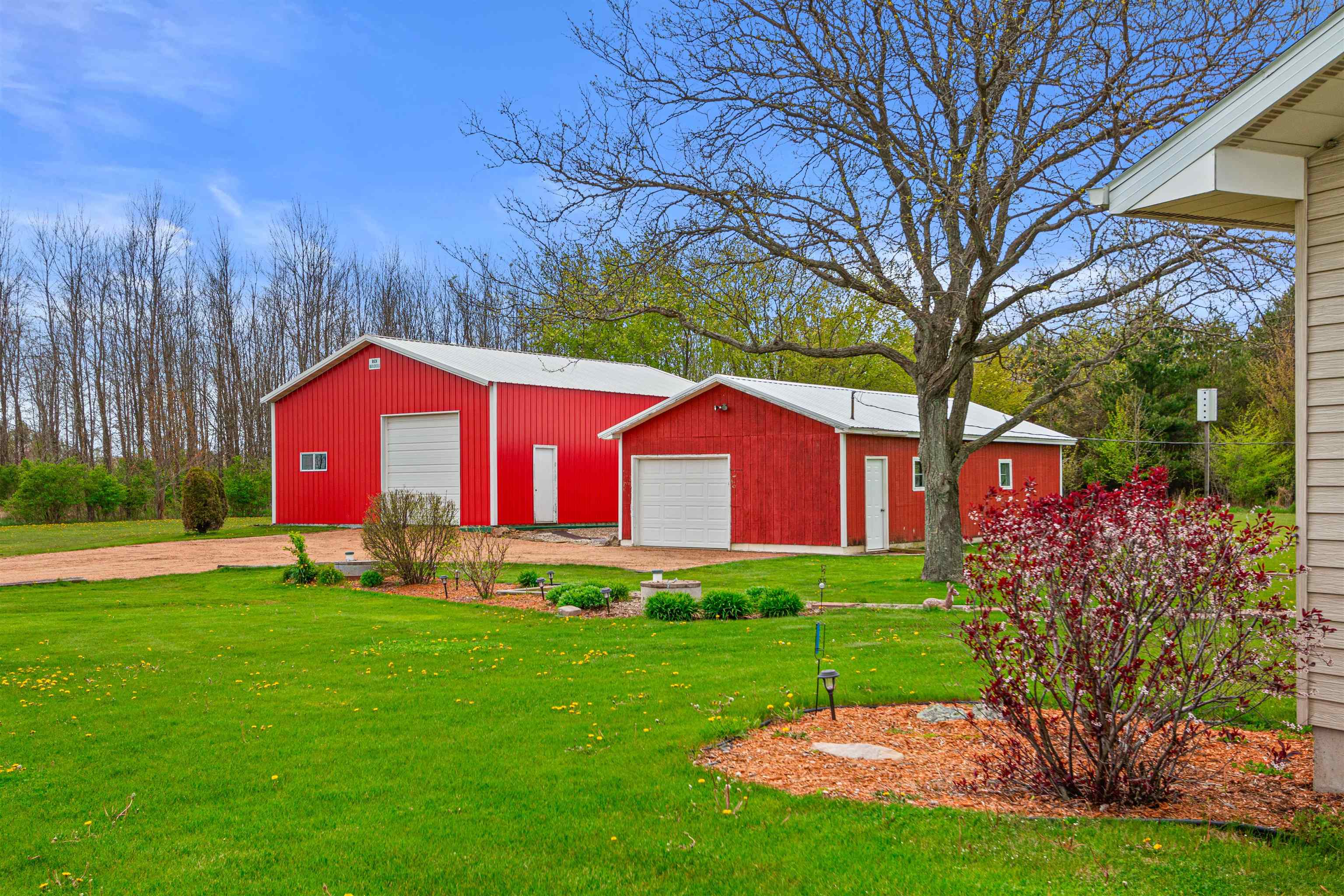 5805 COUNTY HIGHWAY F, Wisconsin Rapids, Wisconsin 54495, 3 Bedrooms Bedrooms, ,1 BathroomBathrooms,Residential,For Sale,5805 COUNTY HIGHWAY F,22602160