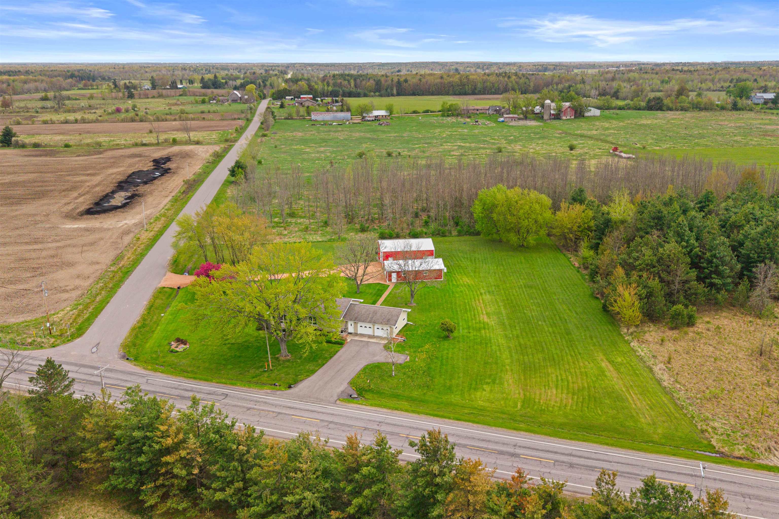 5805 COUNTY HIGHWAY F, Wisconsin Rapids, Wisconsin 54495, 3 Bedrooms Bedrooms, ,1 BathroomBathrooms,Residential,For Sale,5805 COUNTY HIGHWAY F,22602160