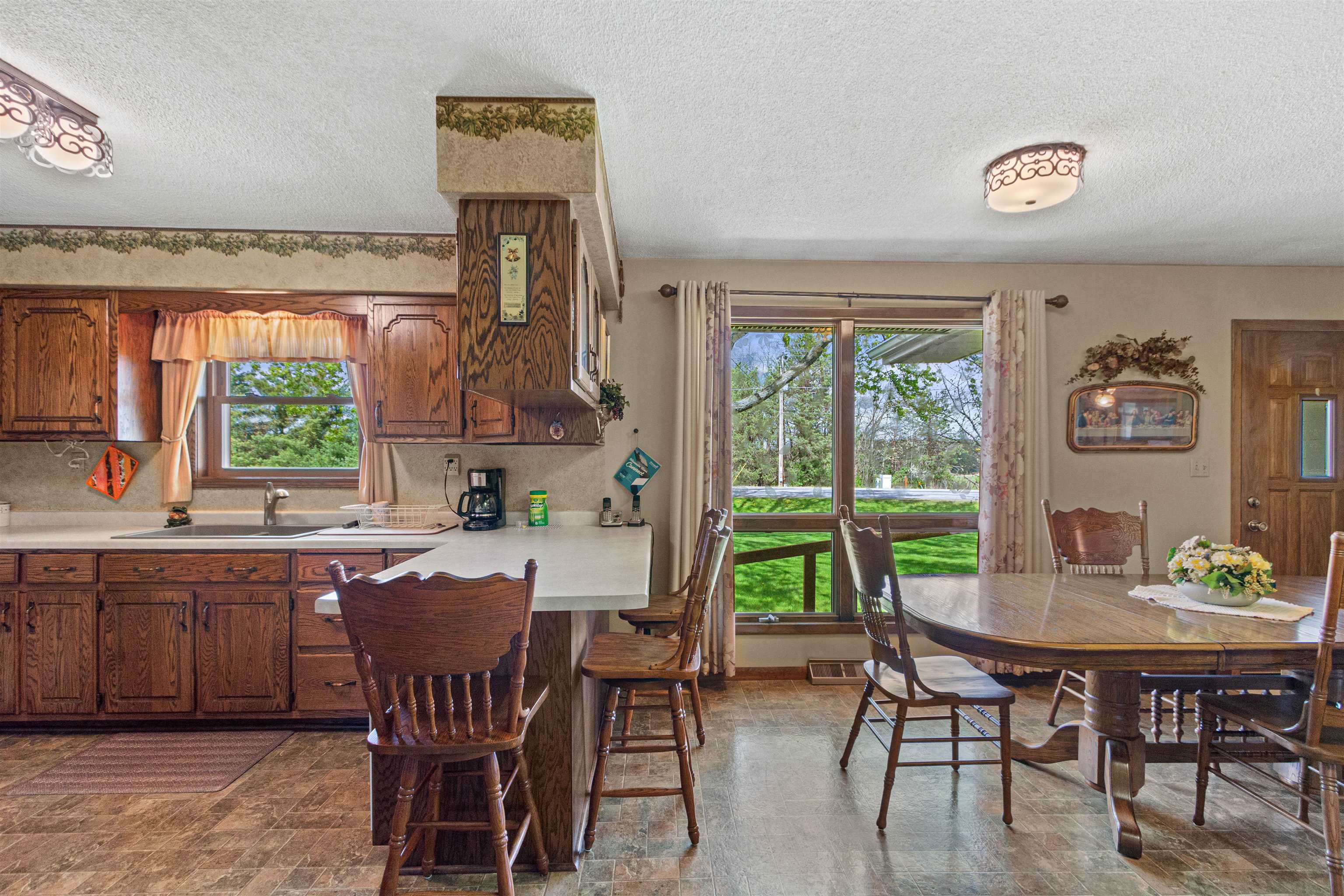 5805 COUNTY HIGHWAY F, Wisconsin Rapids, Wisconsin 54495, 3 Bedrooms Bedrooms, ,1 BathroomBathrooms,Residential,For Sale,5805 COUNTY HIGHWAY F,22602160