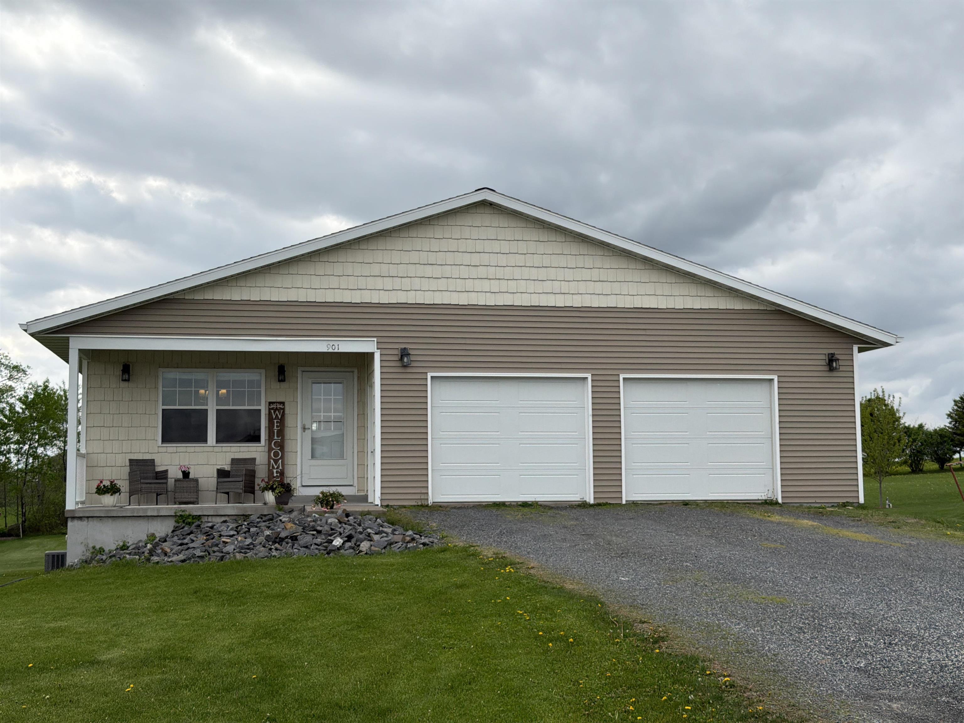 901 WATERSIDE STREET, Athens, Wisconsin 54411, 5 Bedrooms Bedrooms, ,3 BathroomsBathrooms,Residential,For Sale,901 WATERSIDE STREET,22602164