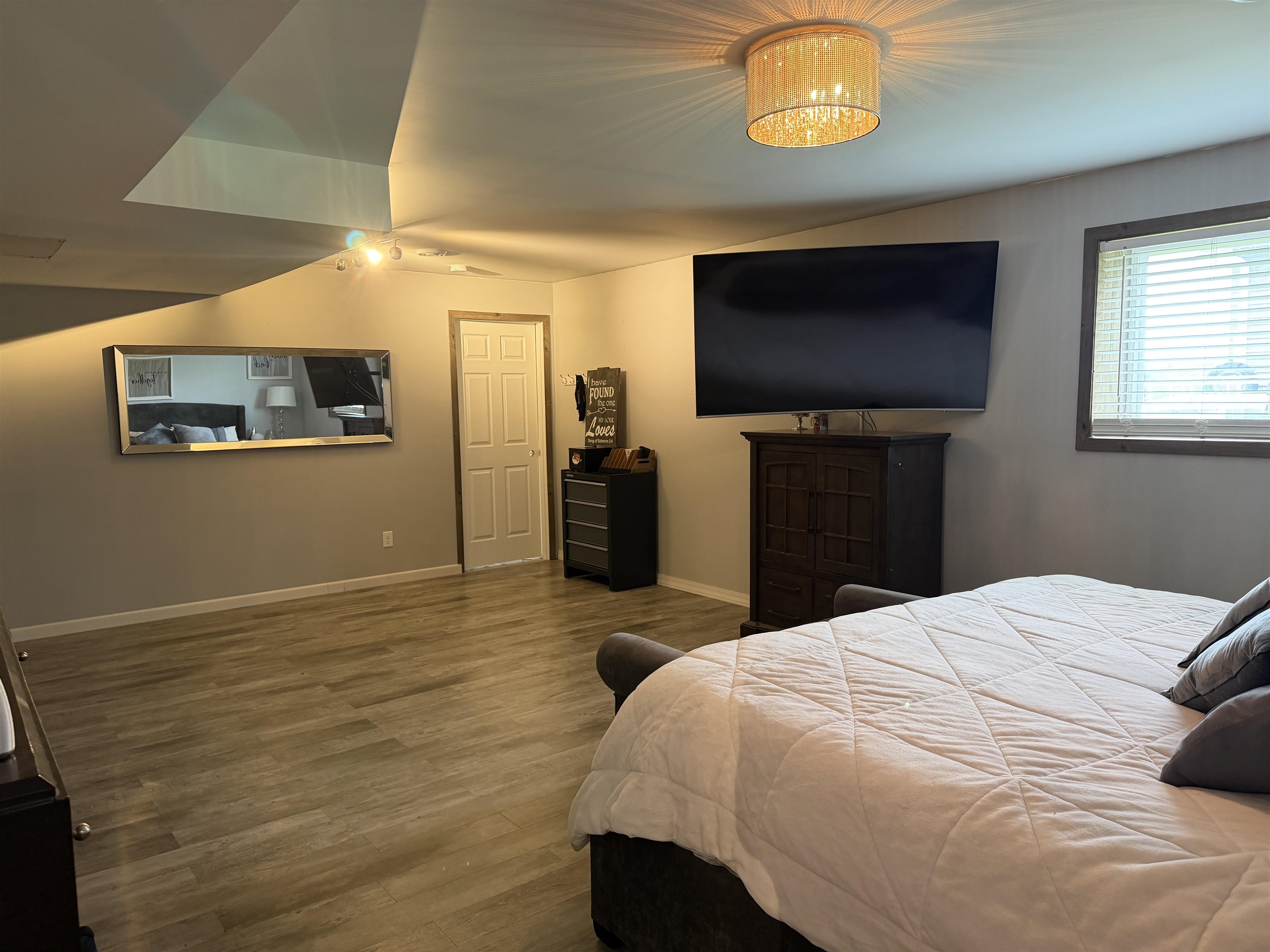 901 WATERSIDE STREET, Athens, Wisconsin 54411, 5 Bedrooms Bedrooms, ,3 BathroomsBathrooms,Residential,For Sale,901 WATERSIDE STREET,22602164