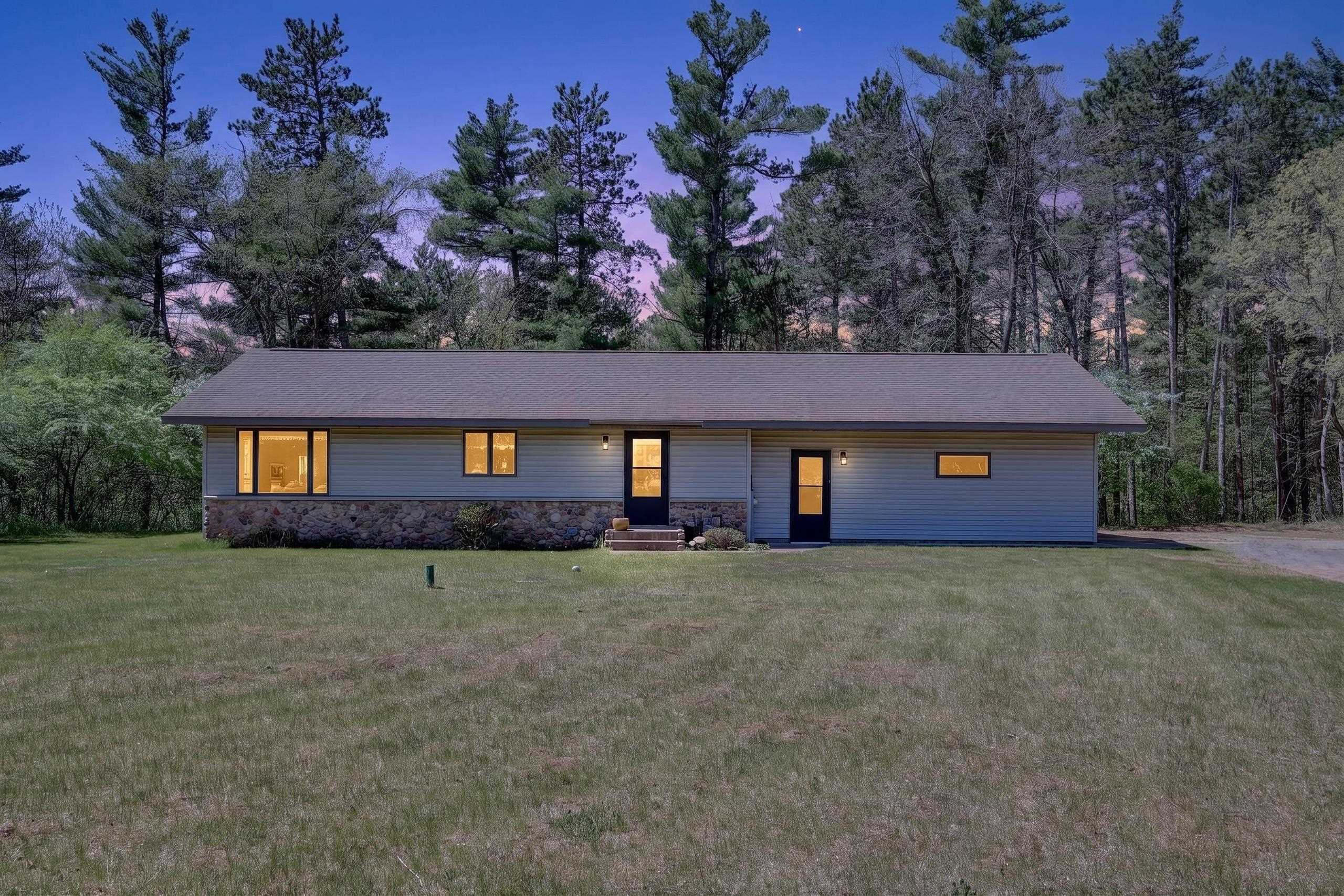 7530 S STATE HIGHWAY 13, Wisconsin Rapids, Wisconsin 54494, 2 Bedrooms Bedrooms, ,1 BathroomBathrooms,Residential,For Sale,7530 S STATE HIGHWAY 13,22602166
