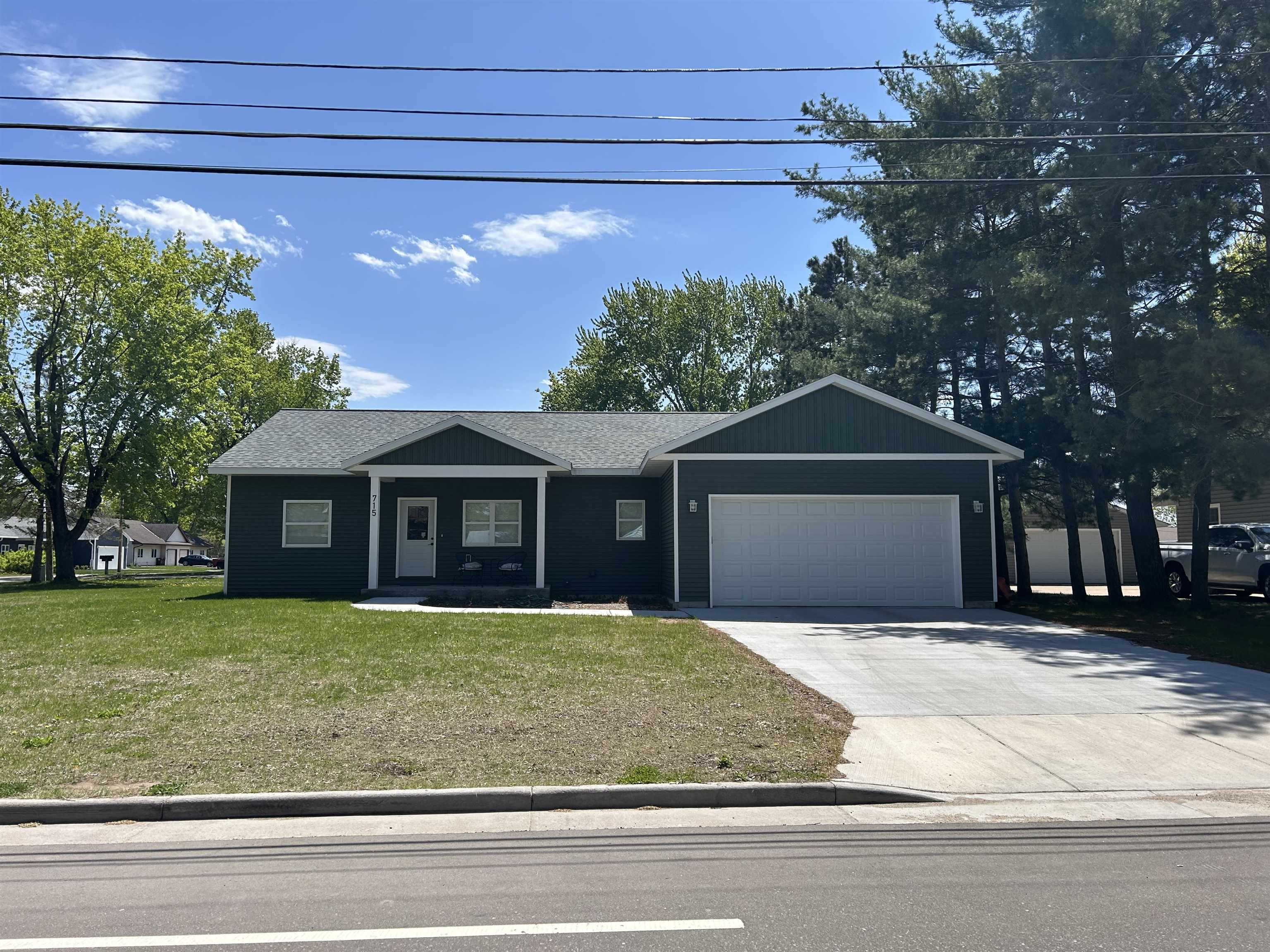 715 WASHINGTON STREET, PRESCOTT, Wisconsin 54021, 3 Bedrooms Bedrooms, ,2 BathroomsBathrooms,Residential,For Sale,715 WASHINGTON STREET,22602171