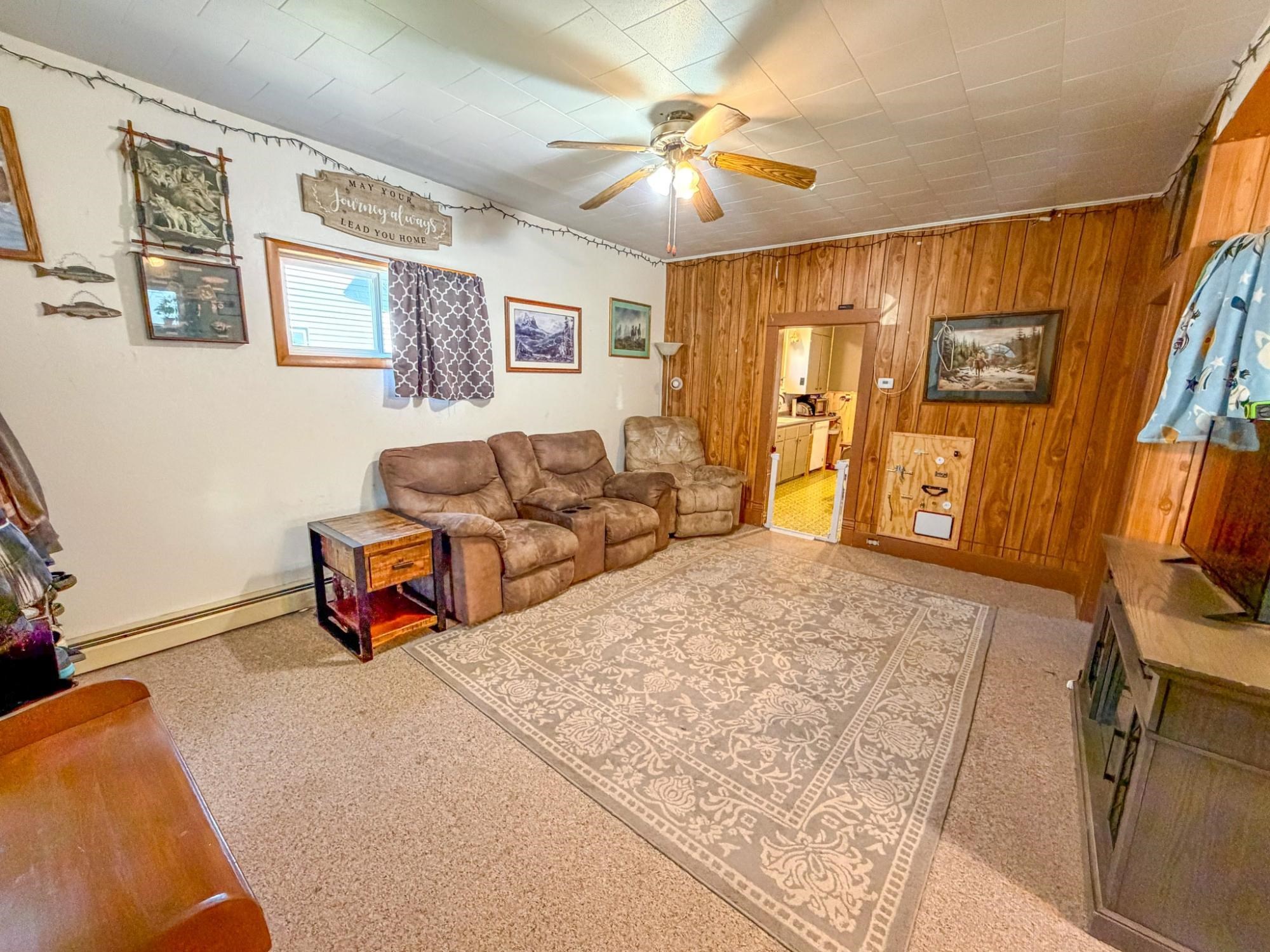 434 S WEST STREET, Mellen, Wisconsin 54546, 3 Bedrooms Bedrooms, ,1 BathroomBathrooms,Residential,For Sale,434 S WEST STREET,22602173
