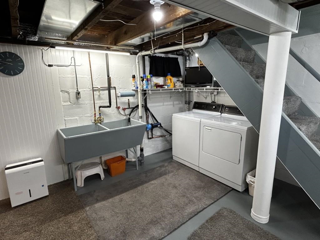 907 N 3RD AVENUE, Wausau, Wisconsin 54401, 2 Bedrooms Bedrooms, ,2 BathroomsBathrooms,Residential,For Sale,907 N 3RD AVENUE,22602177