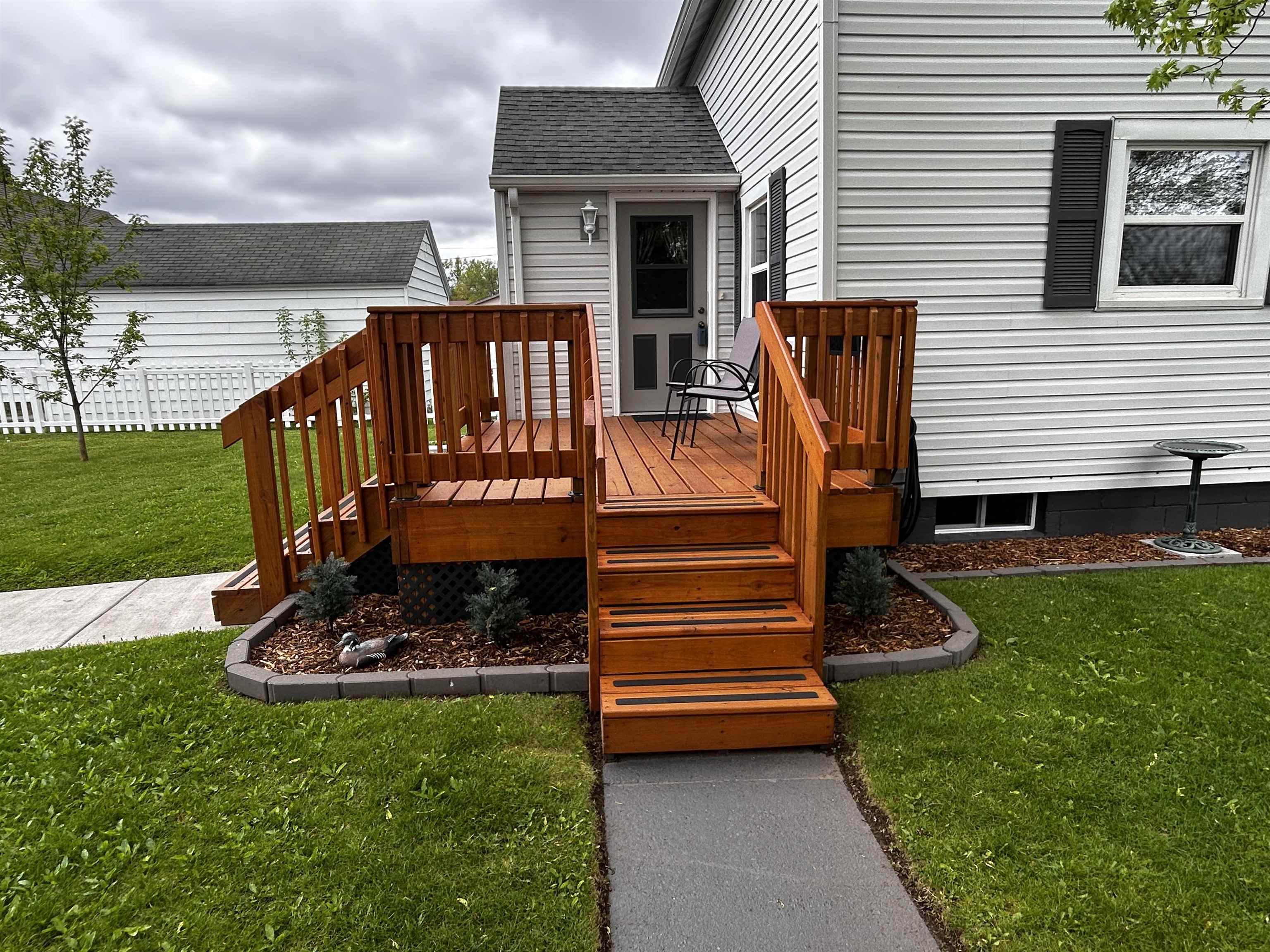 907 N 3RD AVENUE, Wausau, Wisconsin 54401, 2 Bedrooms Bedrooms, ,2 BathroomsBathrooms,Residential,For Sale,907 N 3RD AVENUE,22602177
