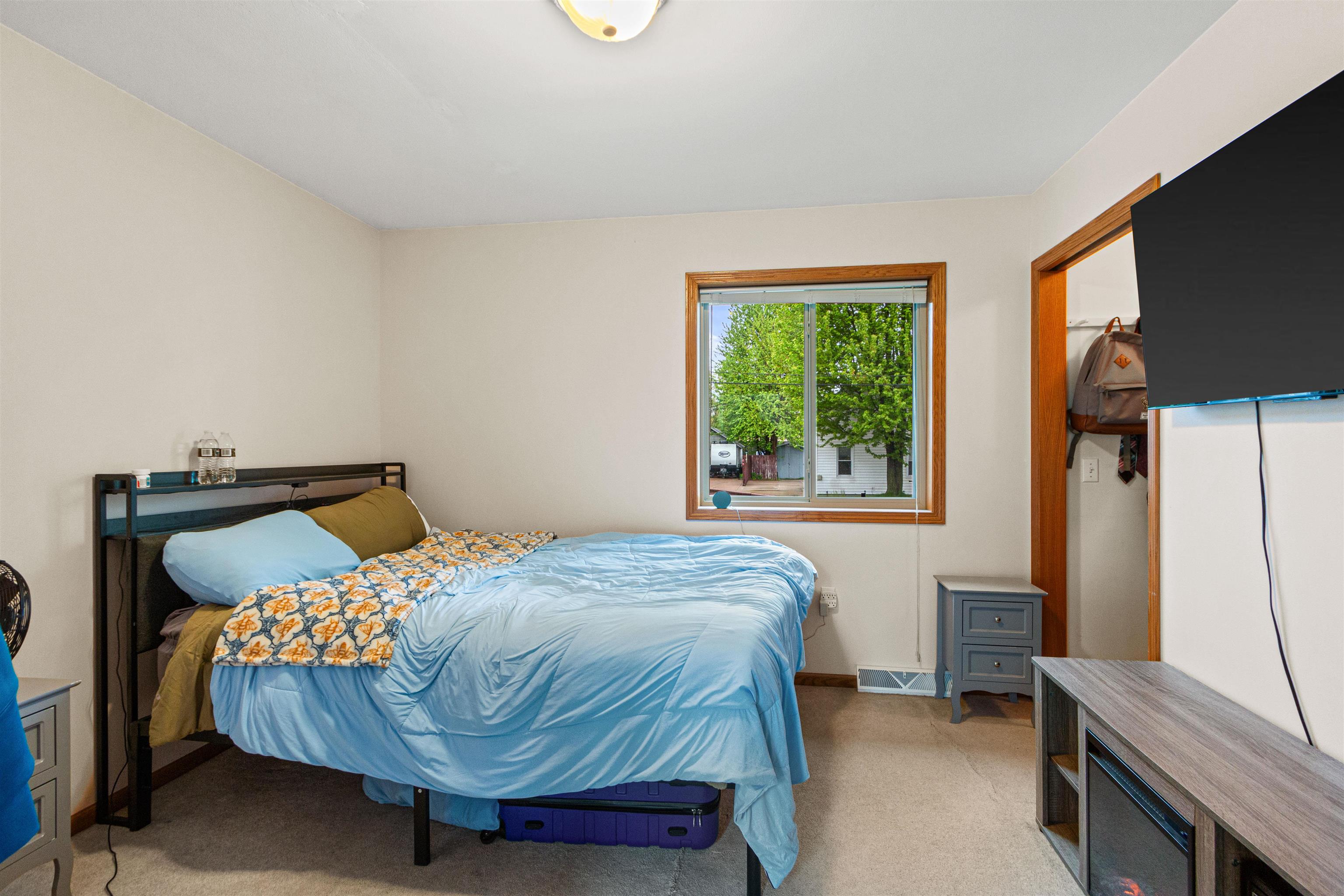 1101 FRANCIS STREET, Stevens Point, Wisconsin 54481, 3 Bedrooms Bedrooms, ,2 BathroomsBathrooms,Residential,For Sale,1101 FRANCIS STREET,22602183