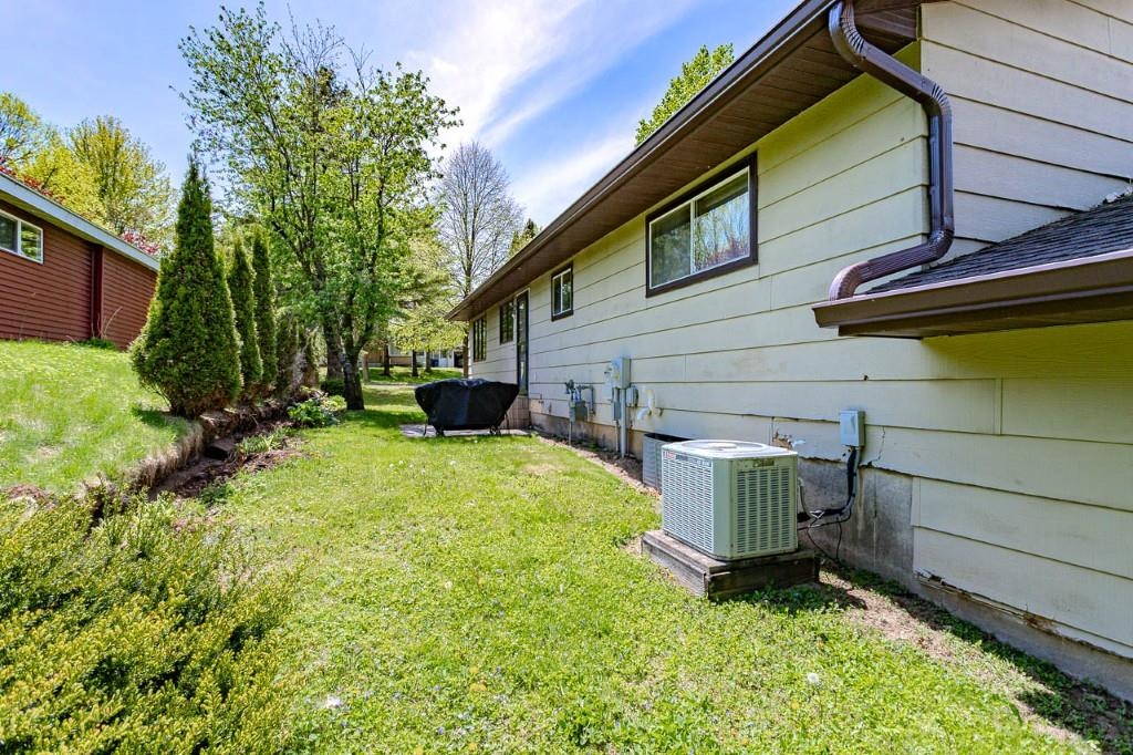 1501 BEECHWOOD DRIVE, Wausau, Wisconsin 54401, 3 Bedrooms Bedrooms, ,2 BathroomsBathrooms,Residential,For Sale,1501 BEECHWOOD DRIVE,22602184