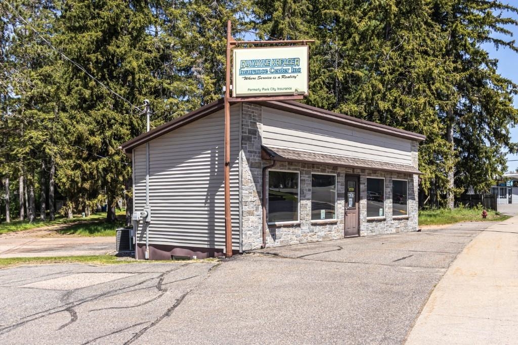906 N CENTER AVENUE, Merrill, Wisconsin 54452, ,Commercial/industrial,For Sale,906 N CENTER AVENUE,22602188