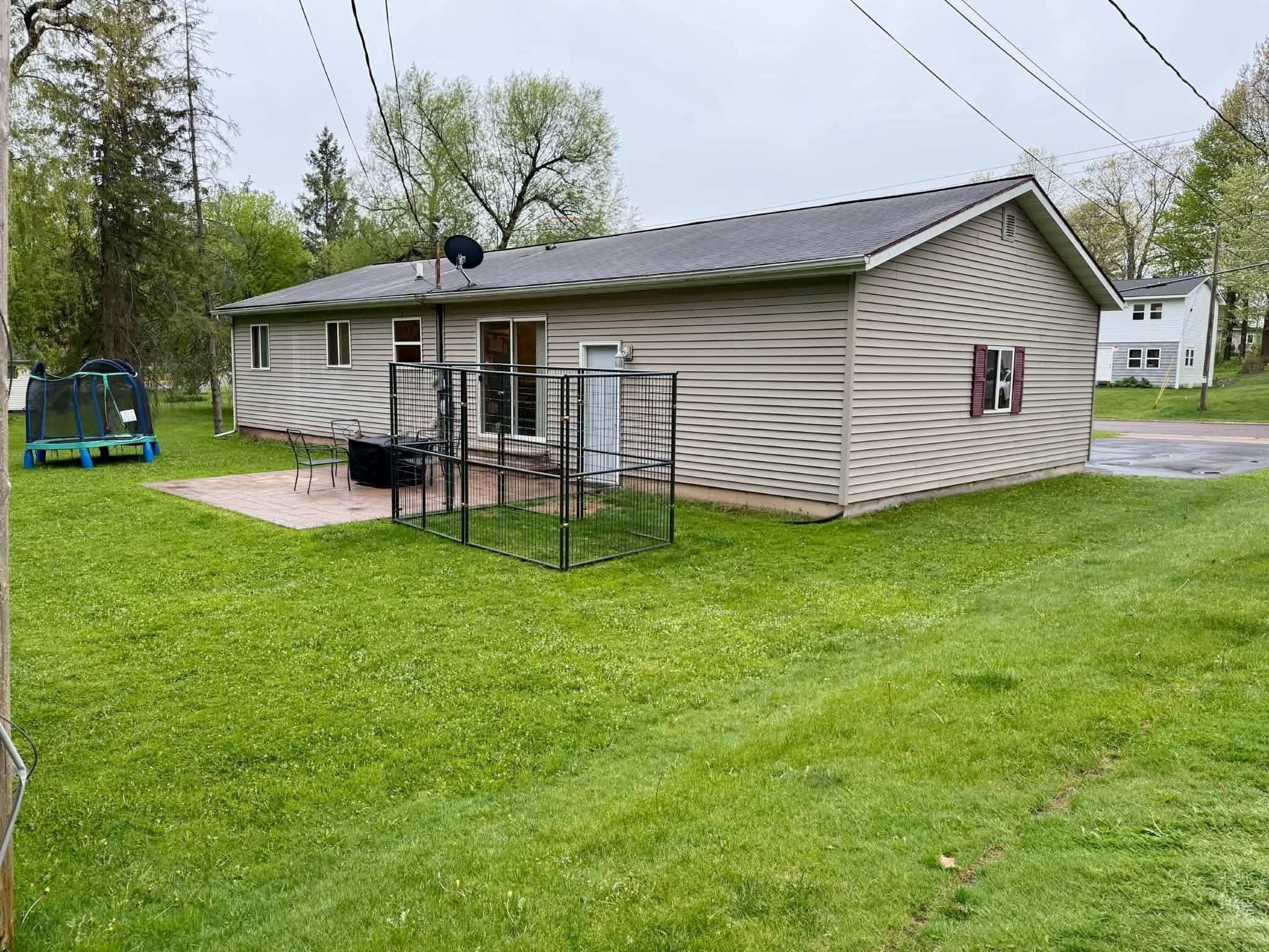 424 BILLINGS AVENUE, Medford, Wisconsin 54451, 3 Bedrooms Bedrooms, ,2 BathroomsBathrooms,Residential,For Sale,424 BILLINGS AVENUE,22602190