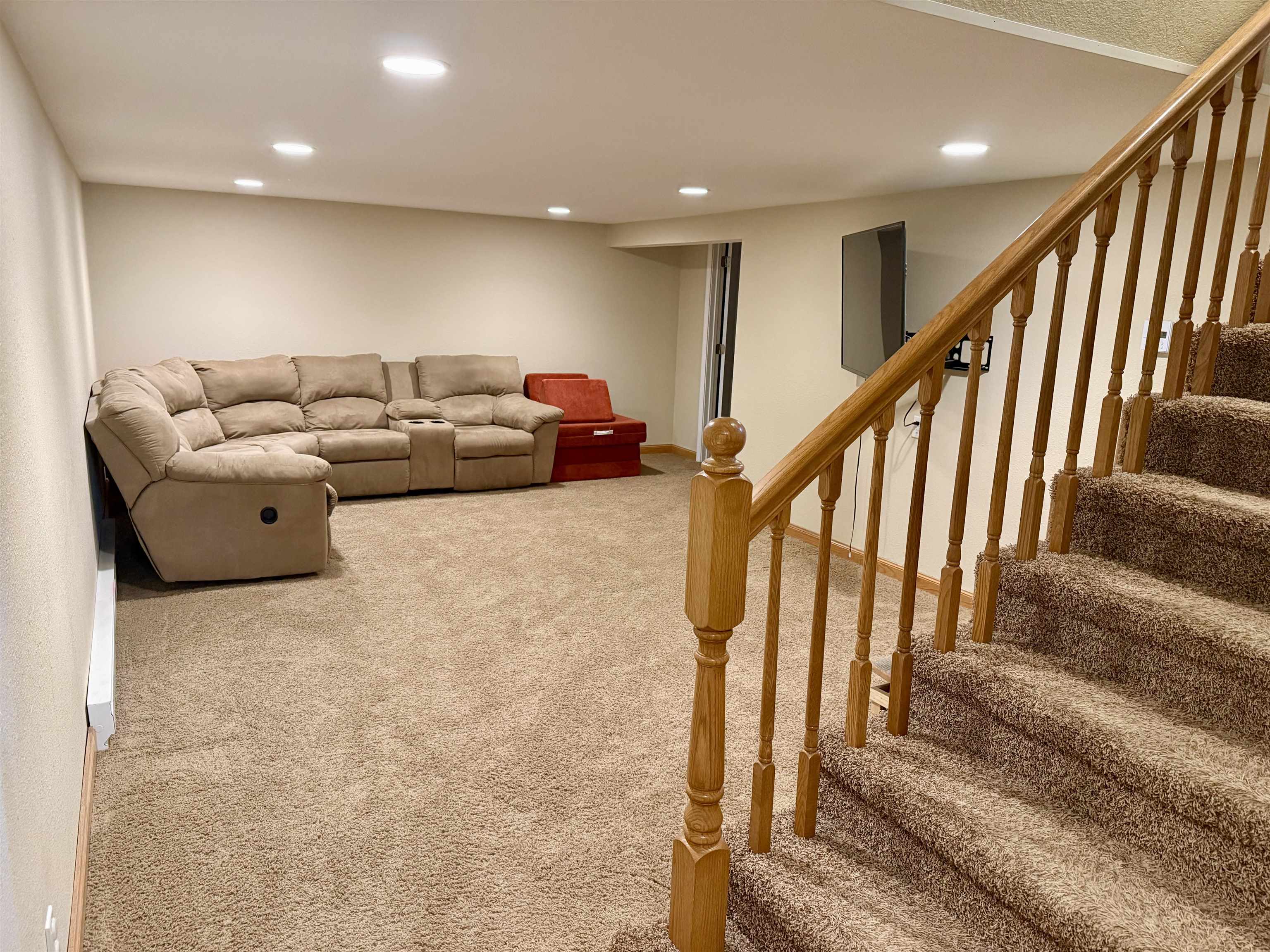 424 BILLINGS AVENUE, Medford, Wisconsin 54451, 3 Bedrooms Bedrooms, ,2 BathroomsBathrooms,Residential,For Sale,424 BILLINGS AVENUE,22602190