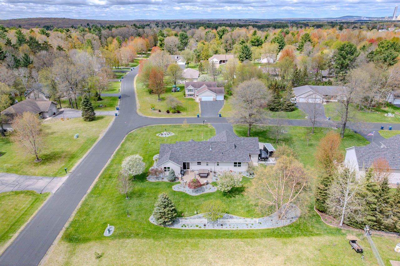1985 WOODCREST CIRCLE, Kronenwetter, Wisconsin 54455, 4 Bedrooms Bedrooms, ,3 BathroomsBathrooms,Residential,For Sale,1985 WOODCREST CIRCLE,22602196