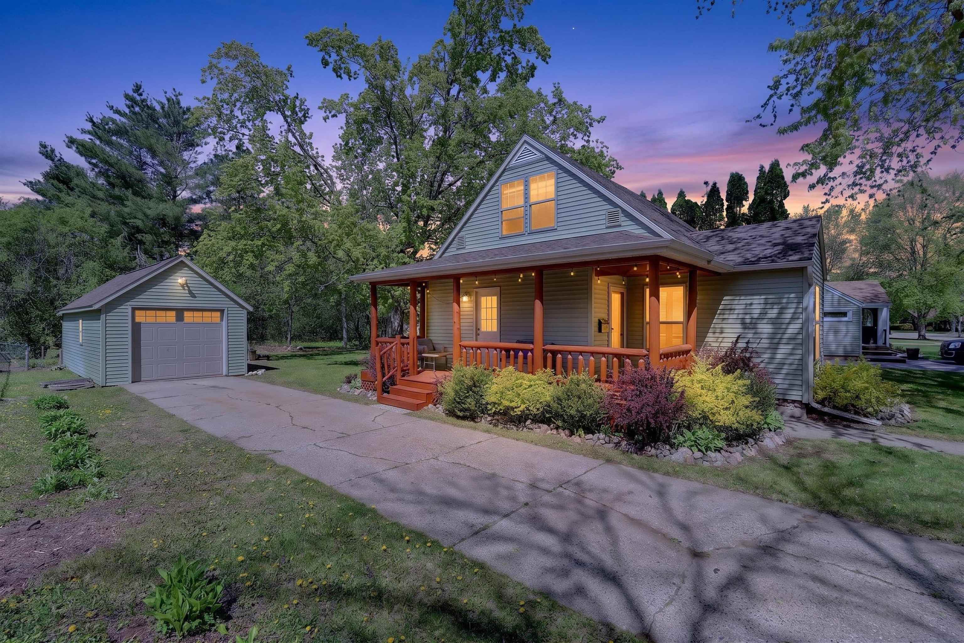 530 HILL STREET, Wisconsin Rapids, Wisconsin 54494, 3 Bedrooms Bedrooms, ,1 BathroomBathrooms,Residential,For Sale,530 HILL STREET,22602197