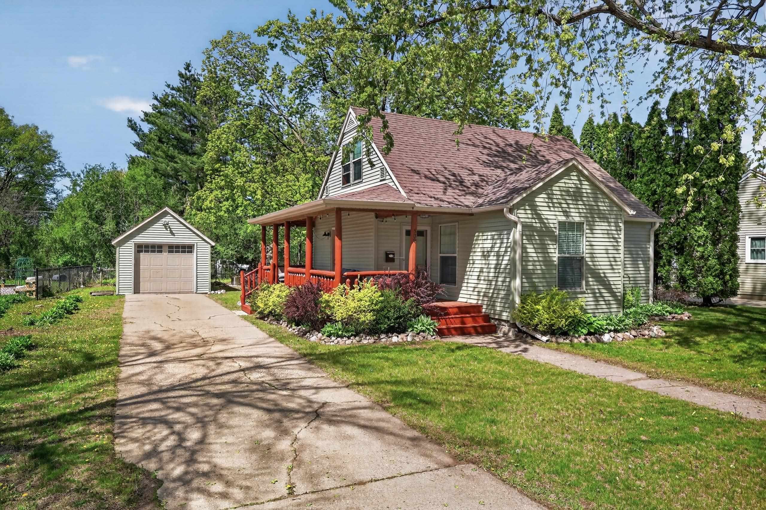 530 HILL STREET, Wisconsin Rapids, Wisconsin 54494, 3 Bedrooms Bedrooms, ,1 BathroomBathrooms,Residential,For Sale,530 HILL STREET,22602197
