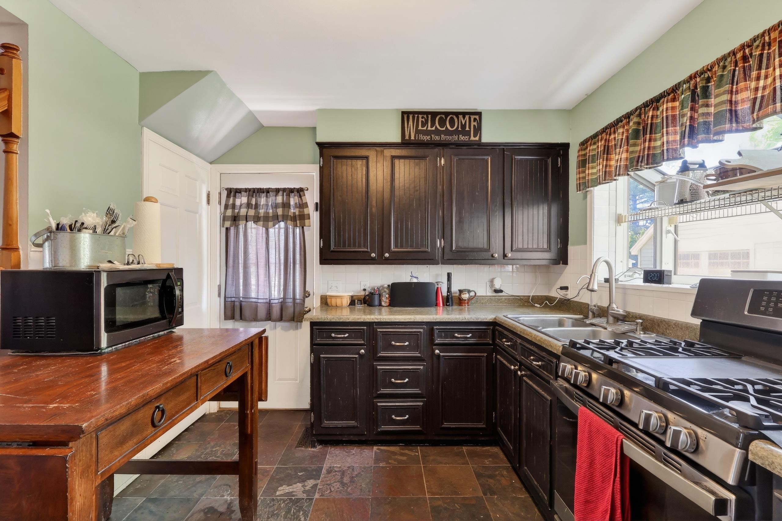 530 HILL STREET, Wisconsin Rapids, Wisconsin 54494, 3 Bedrooms Bedrooms, ,1 BathroomBathrooms,Residential,For Sale,530 HILL STREET,22602197
