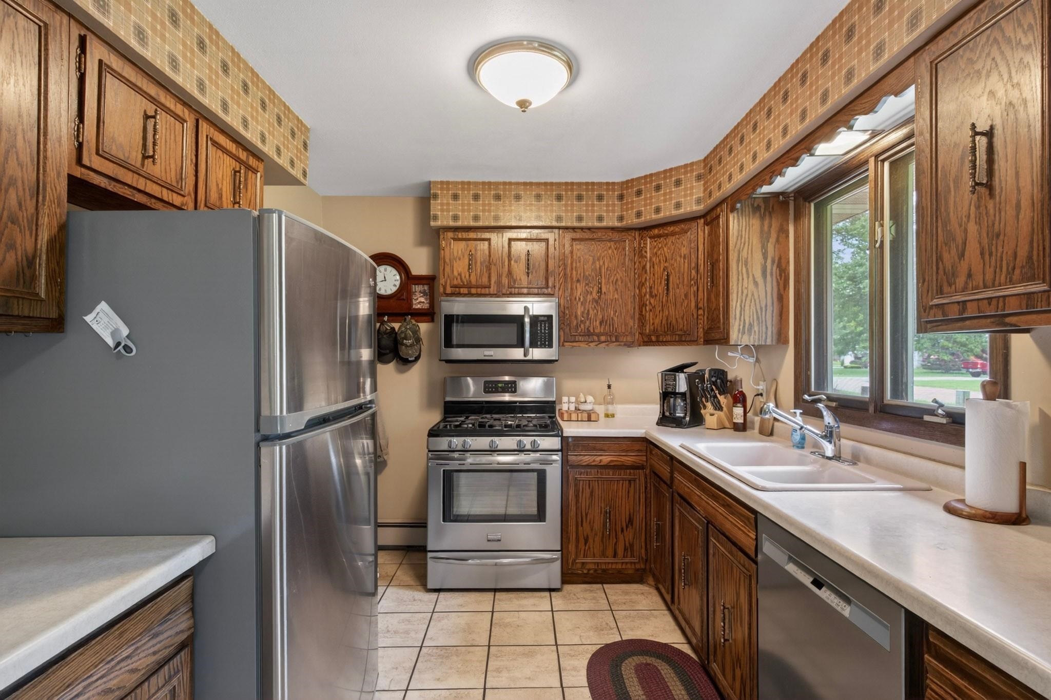 1161 WEEPING WILLOW DRIVE, Wisconsin Rapids, Wisconsin 54494, 3 Bedrooms Bedrooms, ,2 BathroomsBathrooms,Residential,For Sale,1161 WEEPING WILLOW DRIVE,22602198
