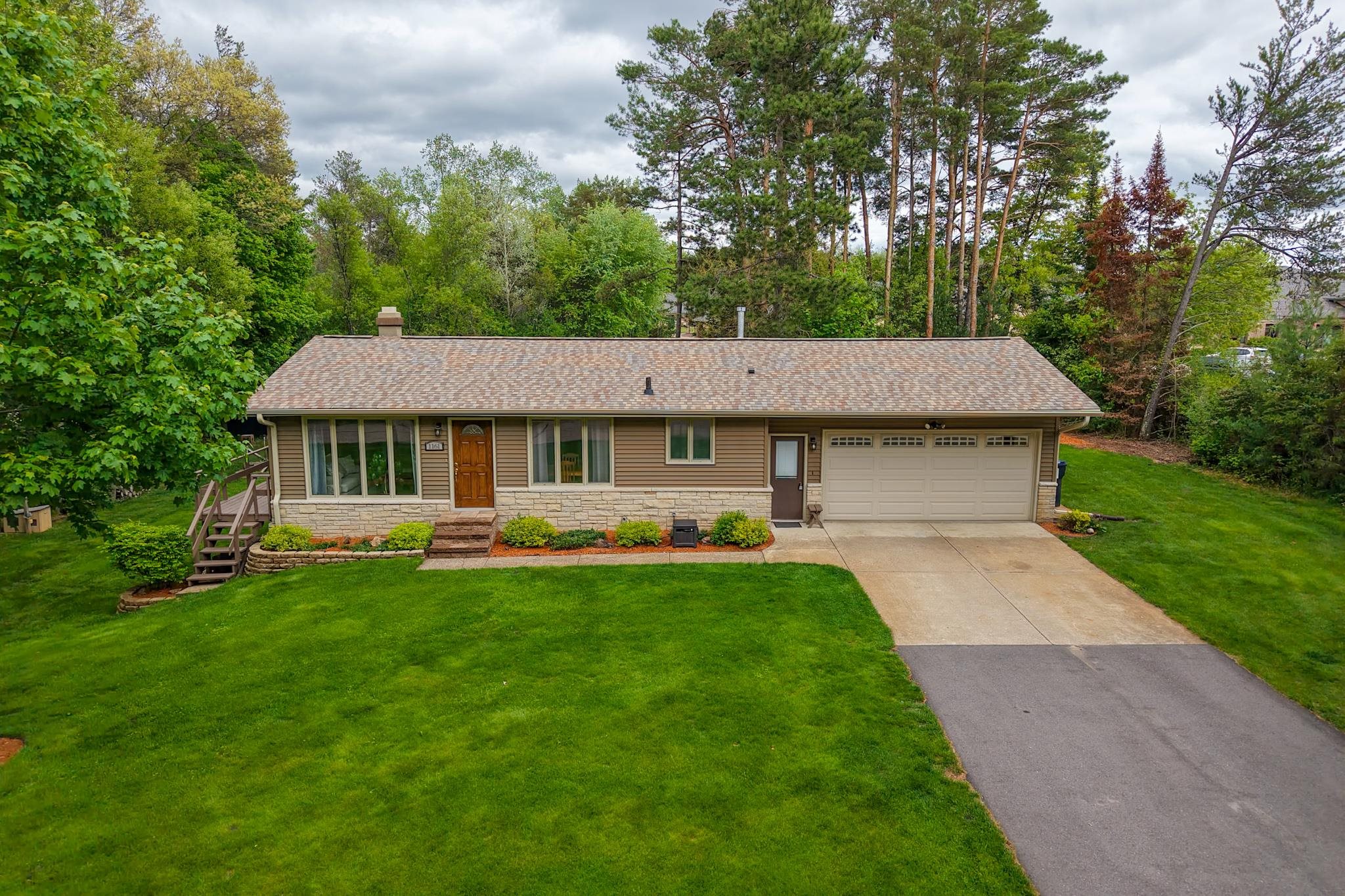 1161 WEEPING WILLOW DRIVE, Wisconsin Rapids, Wisconsin 54494, 3 Bedrooms Bedrooms, ,2 BathroomsBathrooms,Residential,For Sale,1161 WEEPING WILLOW DRIVE,22602198