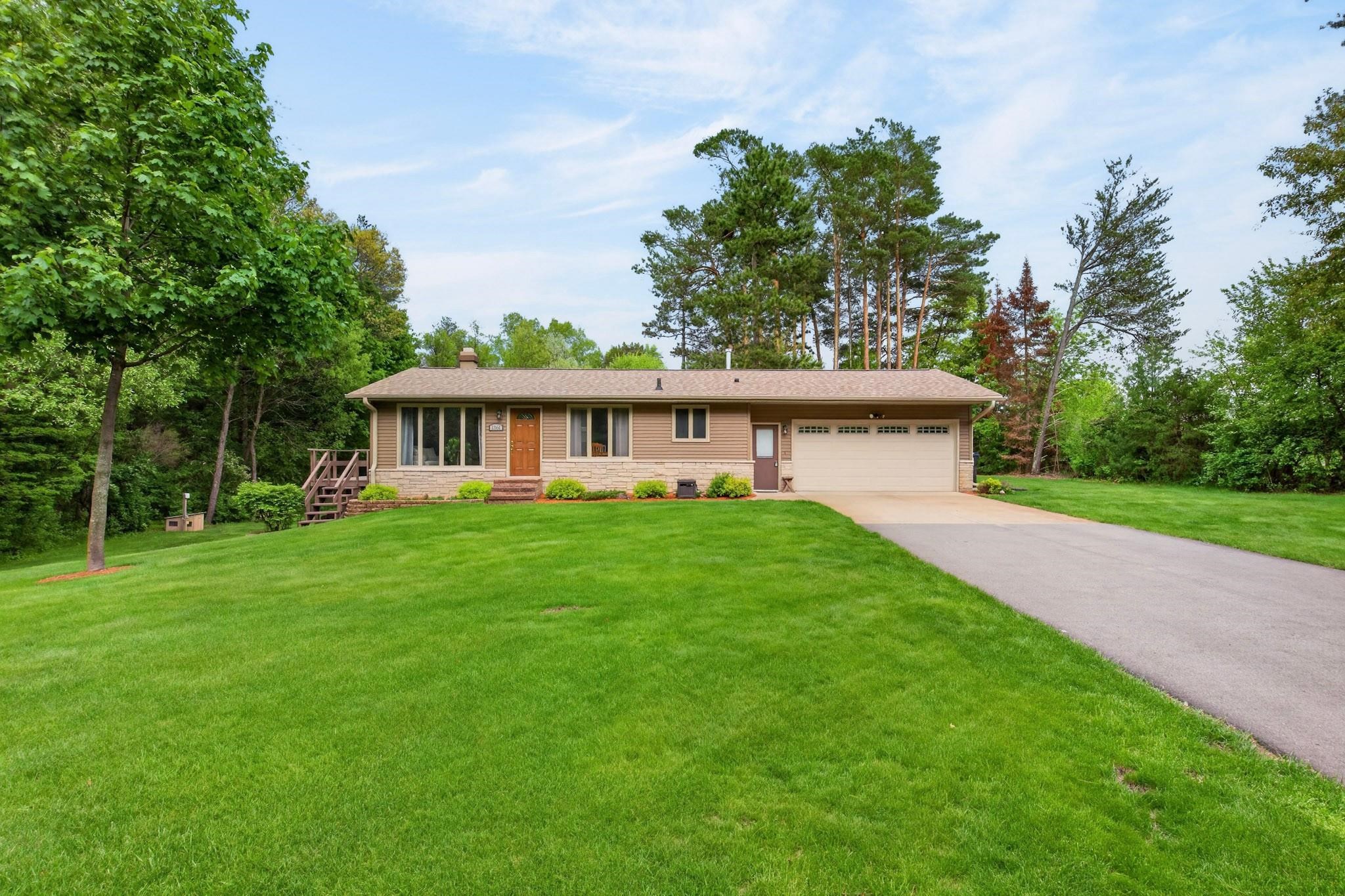 1161 WEEPING WILLOW DRIVE, Wisconsin Rapids, Wisconsin 54494, 3 Bedrooms Bedrooms, ,2 BathroomsBathrooms,Residential,For Sale,1161 WEEPING WILLOW DRIVE,22602198
