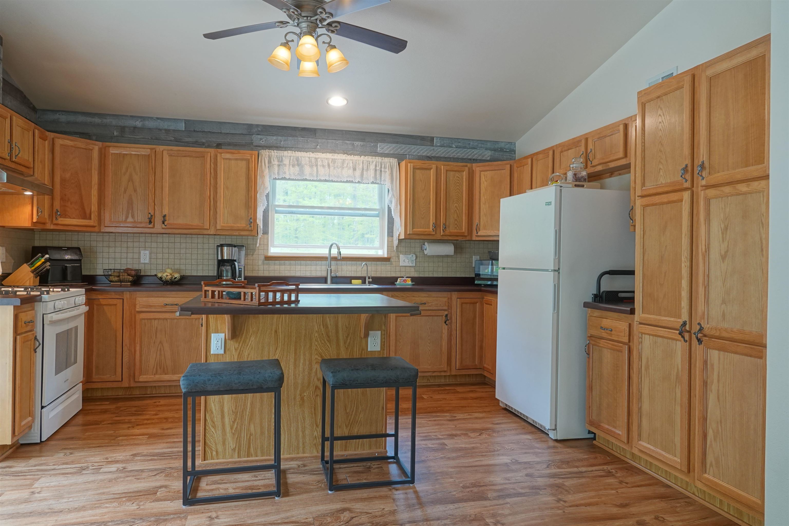 N221 LAMER DRIVE, Ogema, Wisconsin 54459, 3 Bedrooms Bedrooms, ,3 BathroomsBathrooms,Residential,For Sale,N221 LAMER DRIVE,22602199