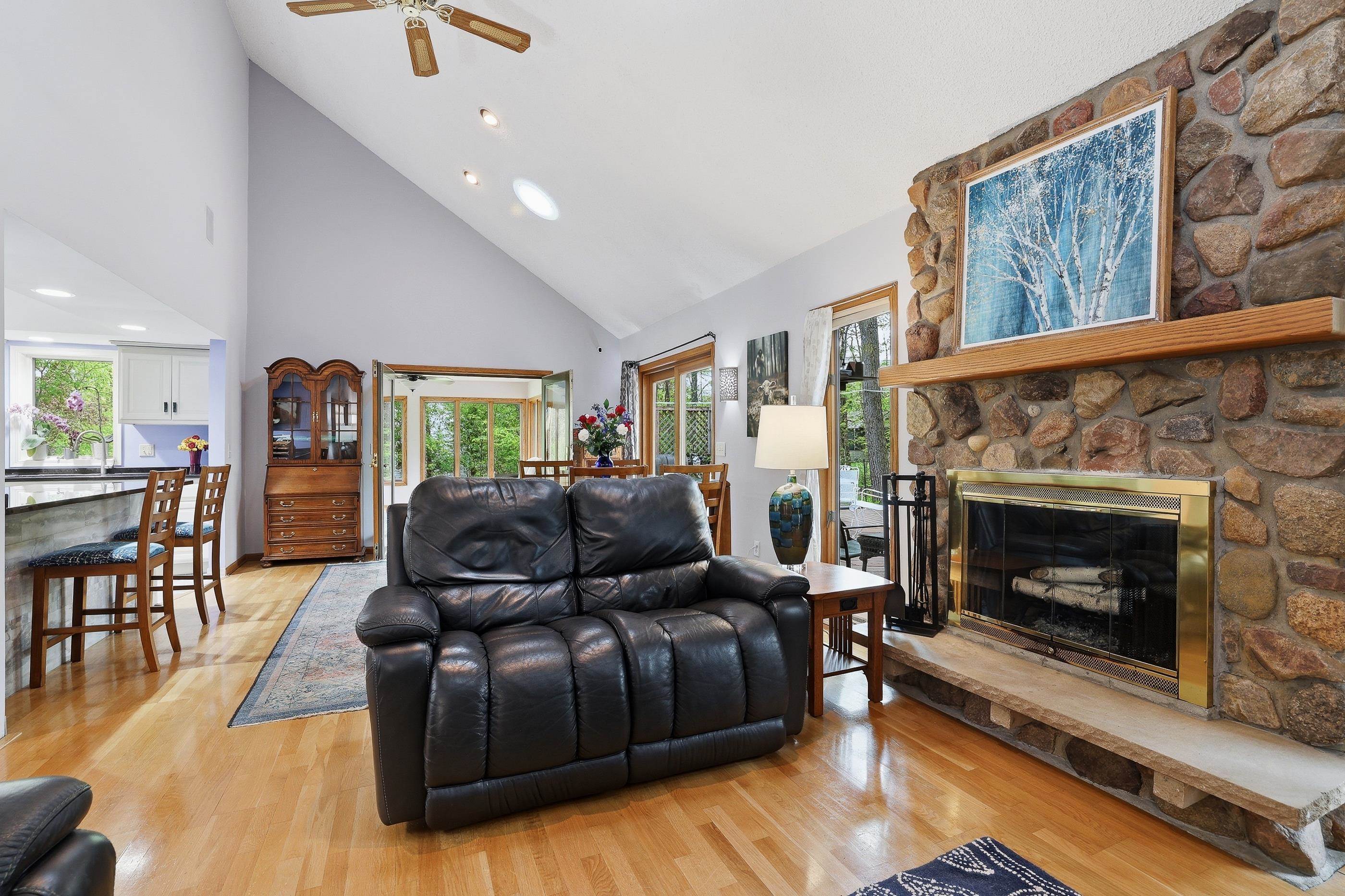611 HONEY BEAR COURT, Waupaca, Wisconsin 54981, 3 Bedrooms Bedrooms, ,3 BathroomsBathrooms,Residential,For Sale,611 HONEY BEAR COURT,22602201