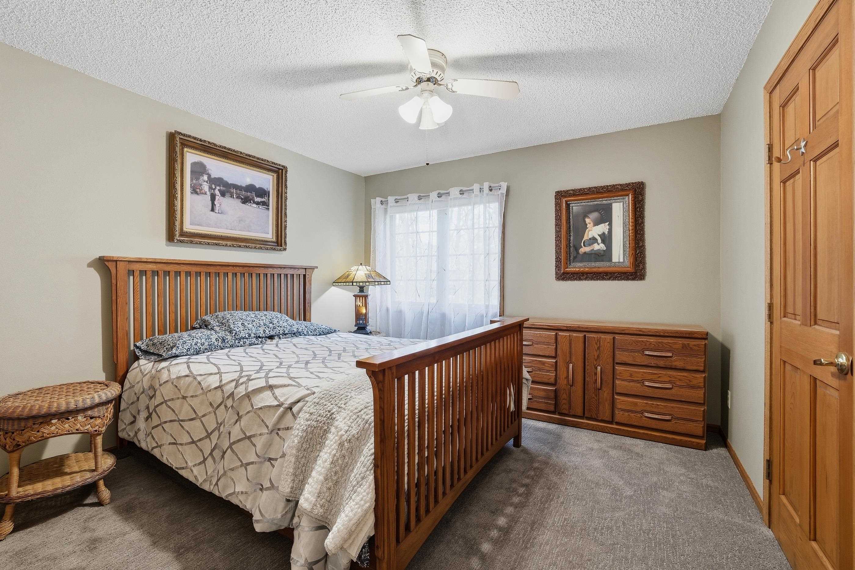 611 HONEY BEAR COURT, Waupaca, Wisconsin 54981, 3 Bedrooms Bedrooms, ,3 BathroomsBathrooms,Residential,For Sale,611 HONEY BEAR COURT,22602201