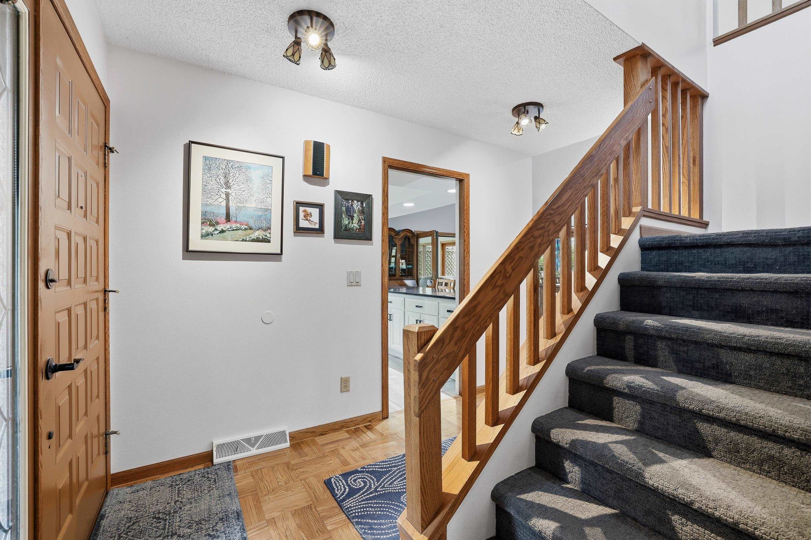 611 HONEY BEAR COURT, Waupaca, Wisconsin 54981, 3 Bedrooms Bedrooms, ,3 BathroomsBathrooms,Residential,For Sale,611 HONEY BEAR COURT,22602201