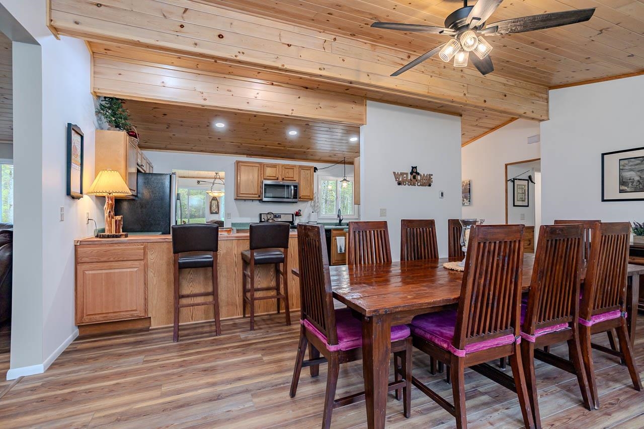 9014 NORTH STAR ROAD, WINCHESTER, Wisconsin 54557, 4 Bedrooms Bedrooms, ,3 BathroomsBathrooms,Residential,For Sale,9014 NORTH STAR ROAD,22602202