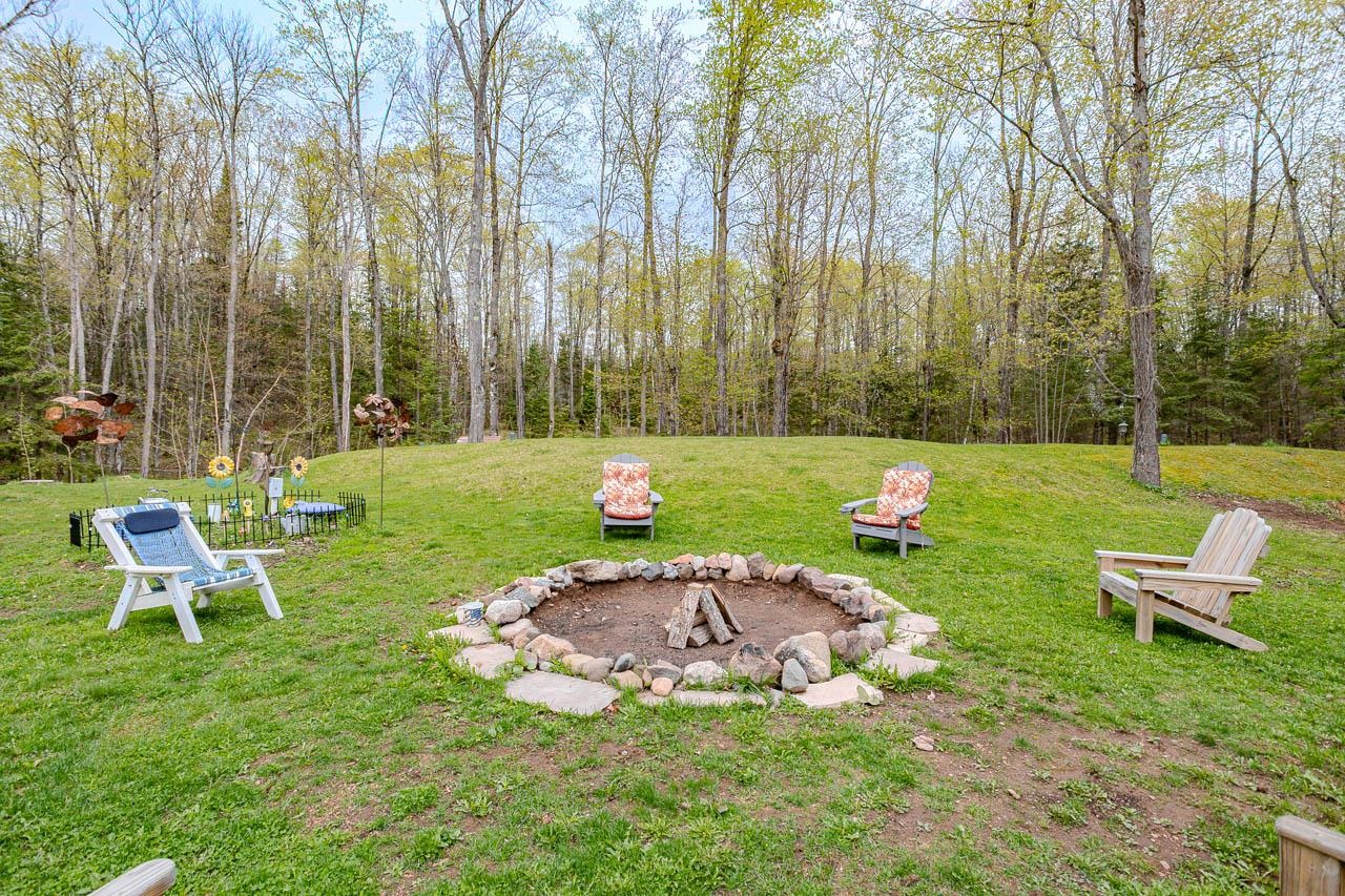 9014 NORTH STAR ROAD, WINCHESTER, Wisconsin 54557, 4 Bedrooms Bedrooms, ,3 BathroomsBathrooms,Residential,For Sale,9014 NORTH STAR ROAD,22602202