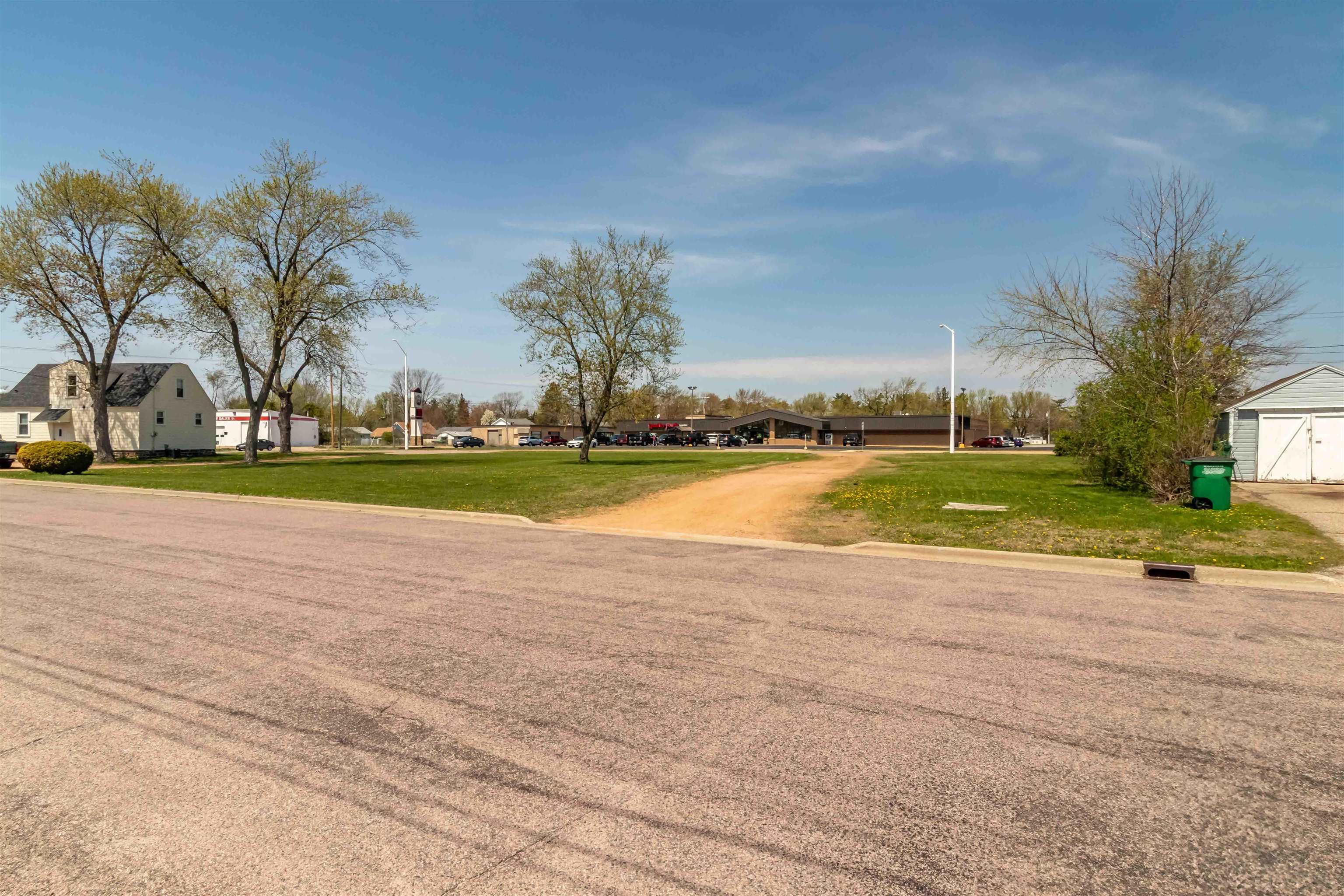 1820 BAKER DRIVE, Wisconsin Rapids, Wisconsin 54494, ,Land,For Sale,1820 BAKER DRIVE,22602203