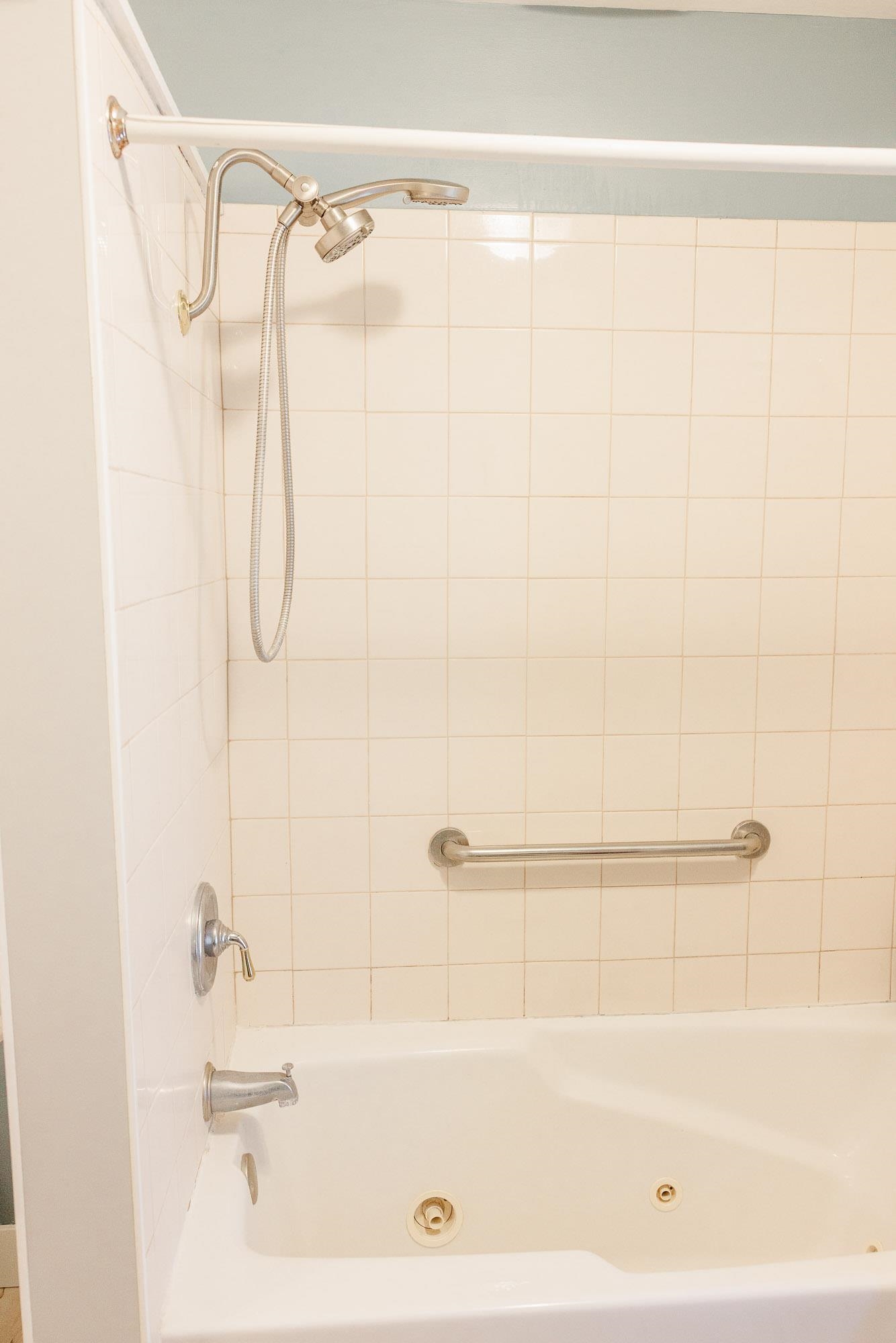 200 S 58TH AVENUE, Wausau, Wisconsin 54401, 3 Bedrooms Bedrooms, ,2 BathroomsBathrooms,Residential,For Sale,200 S 58TH AVENUE,22602206