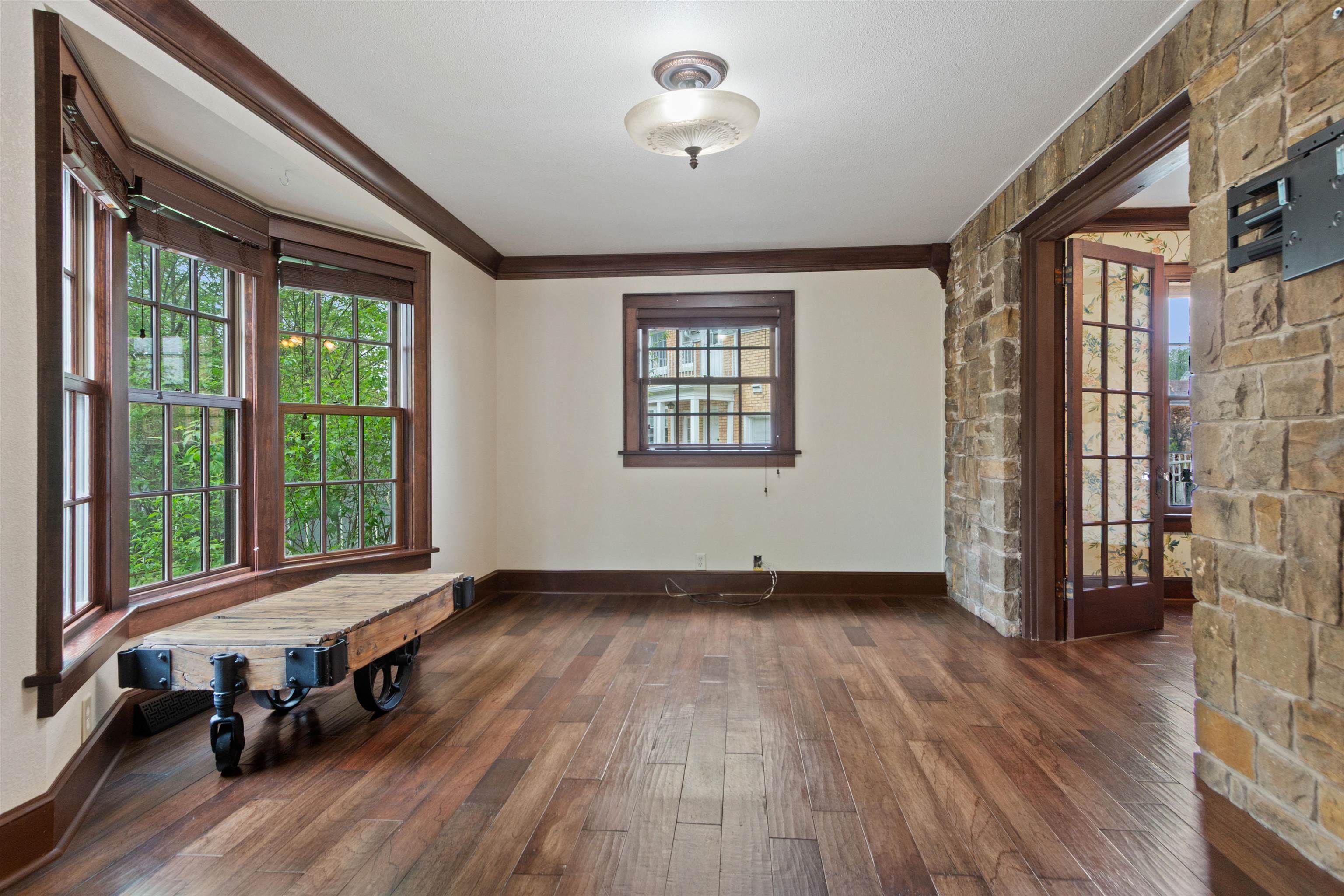 1709 MAIN STREET, Stevens Point, Wisconsin 54481, 3 Bedrooms Bedrooms, ,2 BathroomsBathrooms,Residential,For Sale,1709 MAIN STREET,22602207