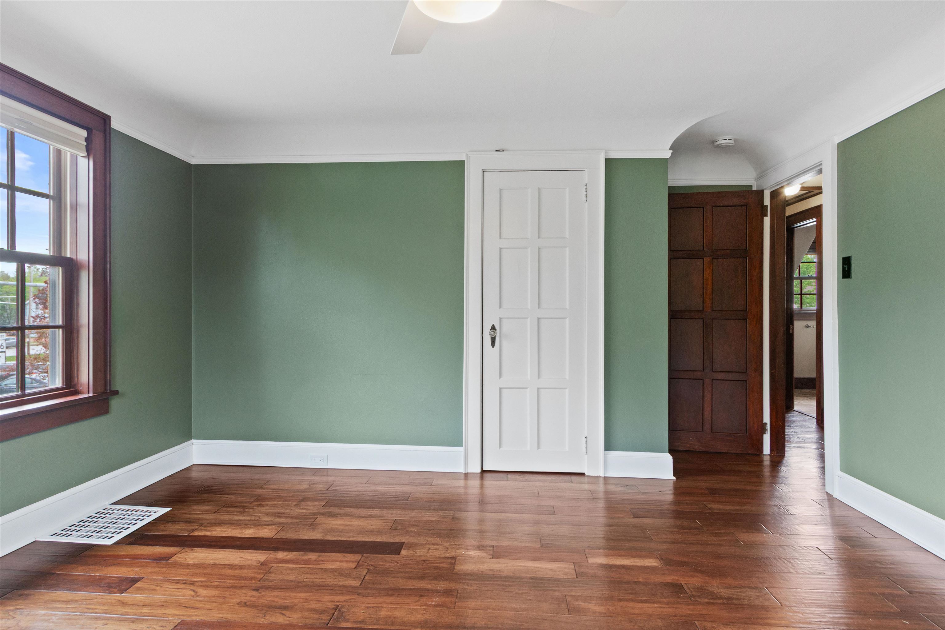 1709 MAIN STREET, Stevens Point, Wisconsin 54481, 3 Bedrooms Bedrooms, ,2 BathroomsBathrooms,Residential,For Sale,1709 MAIN STREET,22602207