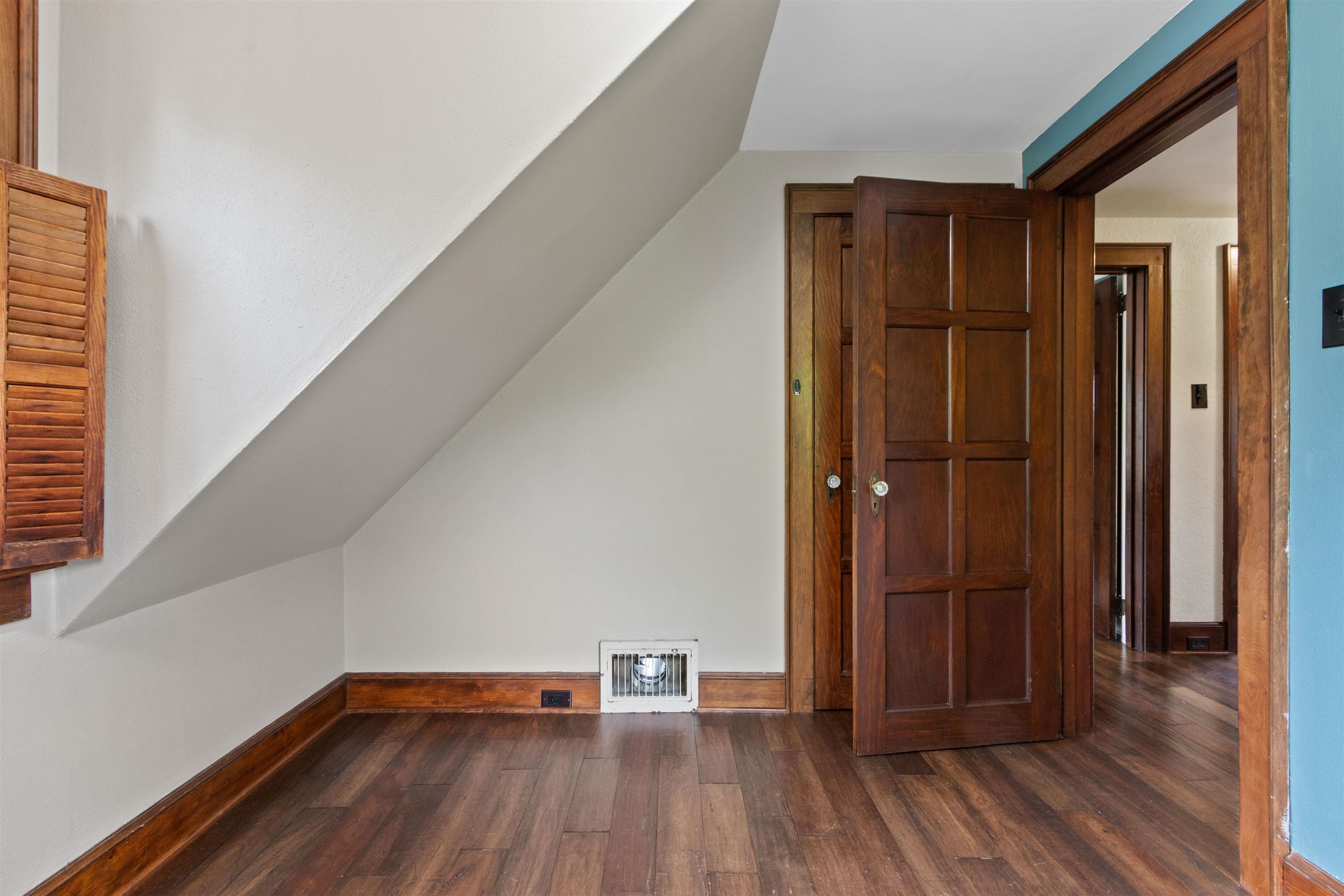 1709 MAIN STREET, Stevens Point, Wisconsin 54481, 3 Bedrooms Bedrooms, ,2 BathroomsBathrooms,Residential,For Sale,1709 MAIN STREET,22602207