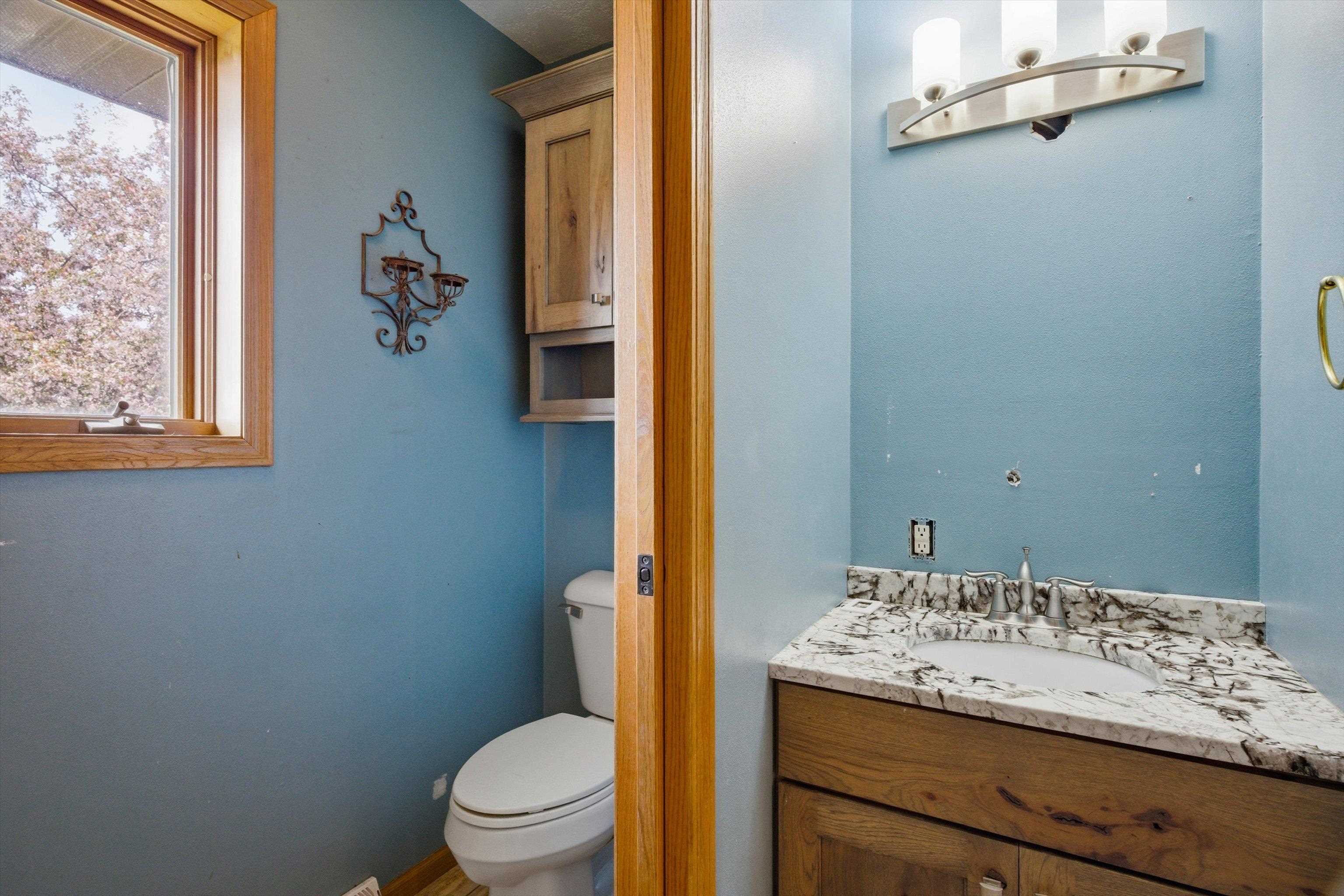 207900 ABE LINCOLN AVENUE, Marshfield, Wisconsin 54449, 3 Bedrooms Bedrooms, ,3 BathroomsBathrooms,Residential,For Sale,207900 ABE LINCOLN AVENUE,22602211