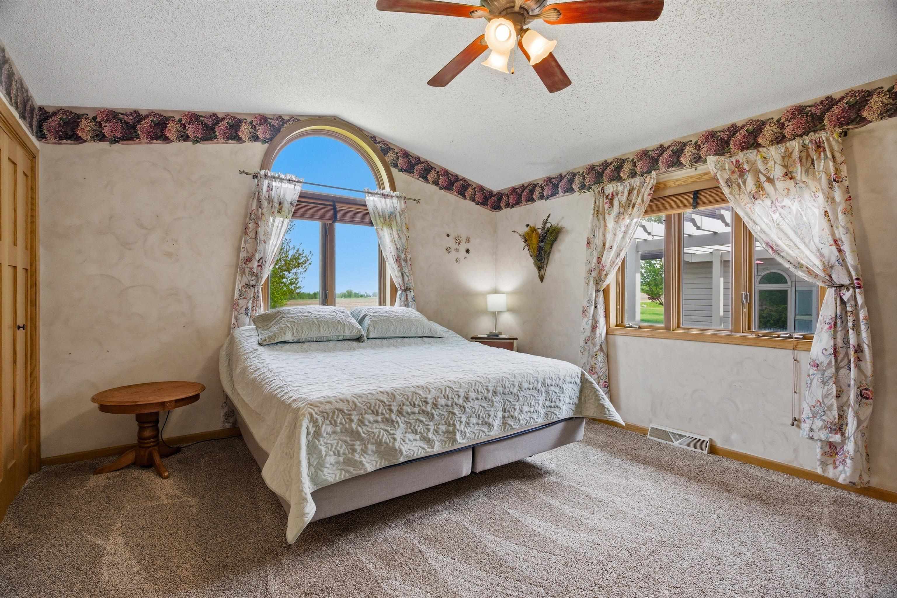 207900 ABE LINCOLN AVENUE, Marshfield, Wisconsin 54449, 3 Bedrooms Bedrooms, ,3 BathroomsBathrooms,Residential,For Sale,207900 ABE LINCOLN AVENUE,22602211