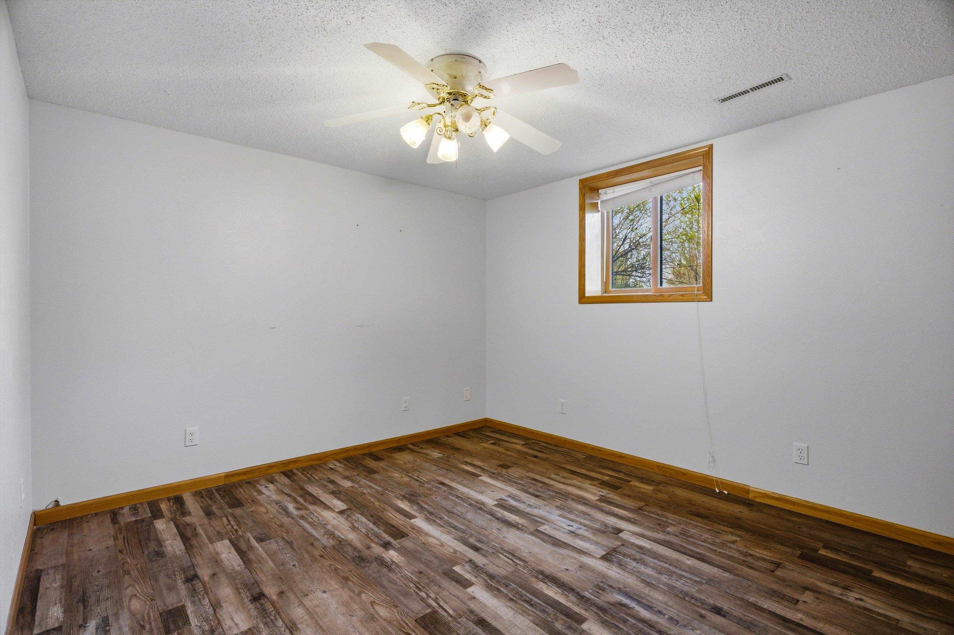 207900 ABE LINCOLN AVENUE, Marshfield, Wisconsin 54449, 3 Bedrooms Bedrooms, ,3 BathroomsBathrooms,Residential,For Sale,207900 ABE LINCOLN AVENUE,22602211