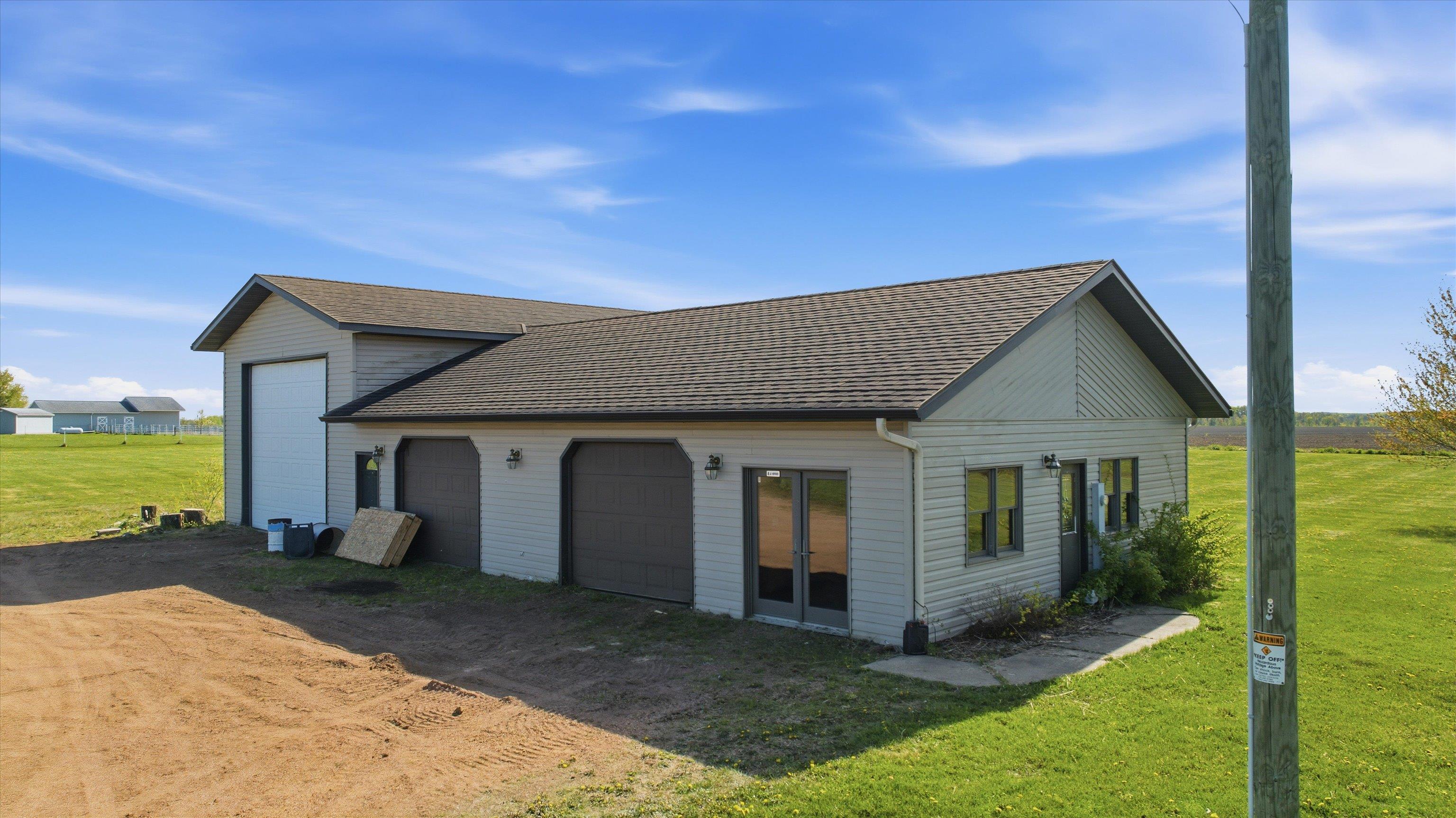 207900 ABE LINCOLN AVENUE, Marshfield, Wisconsin 54449, 3 Bedrooms Bedrooms, ,3 BathroomsBathrooms,Residential,For Sale,207900 ABE LINCOLN AVENUE,22602211