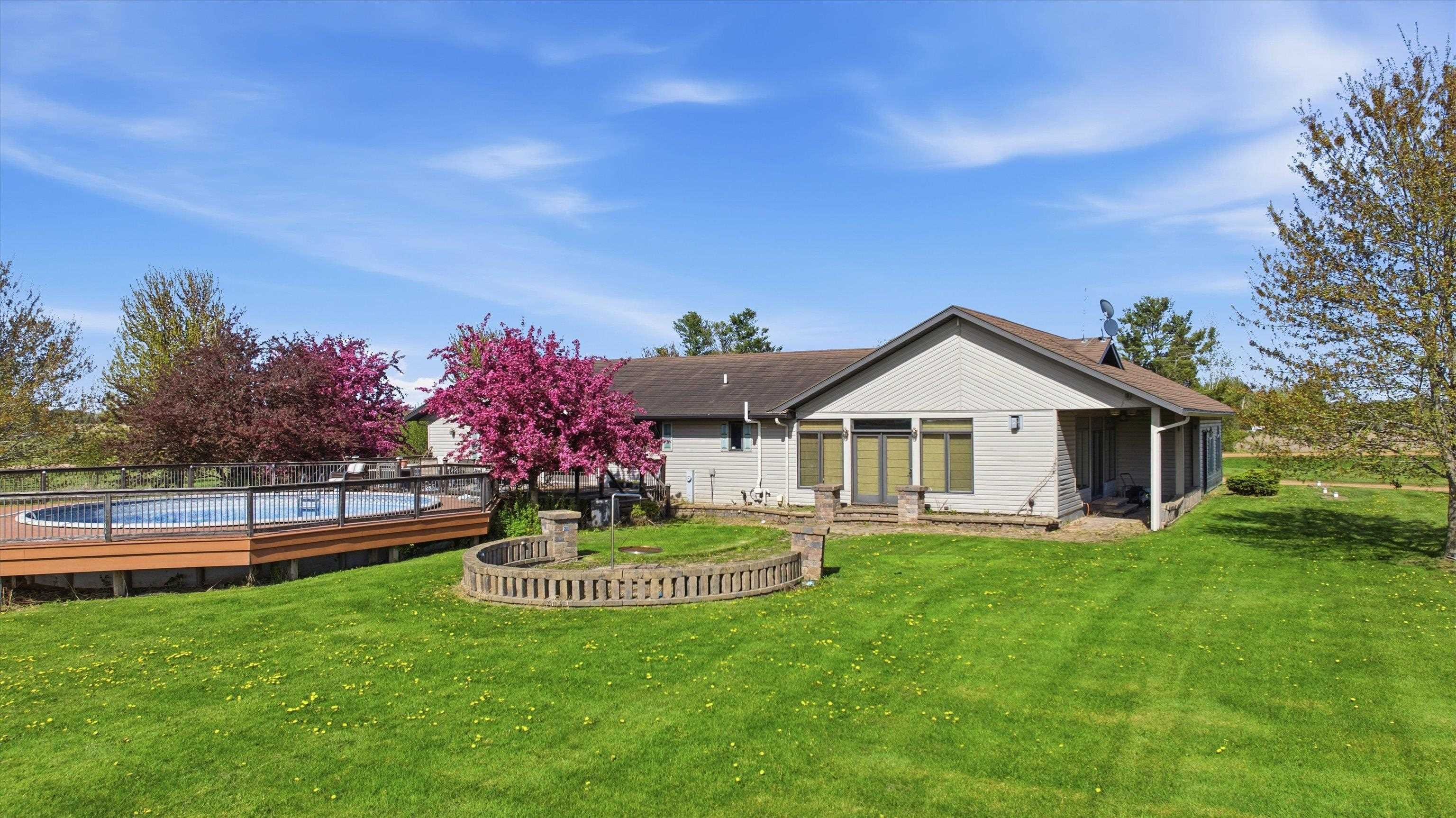 207900 ABE LINCOLN AVENUE, Marshfield, Wisconsin 54449, 3 Bedrooms Bedrooms, ,3 BathroomsBathrooms,Residential,For Sale,207900 ABE LINCOLN AVENUE,22602211